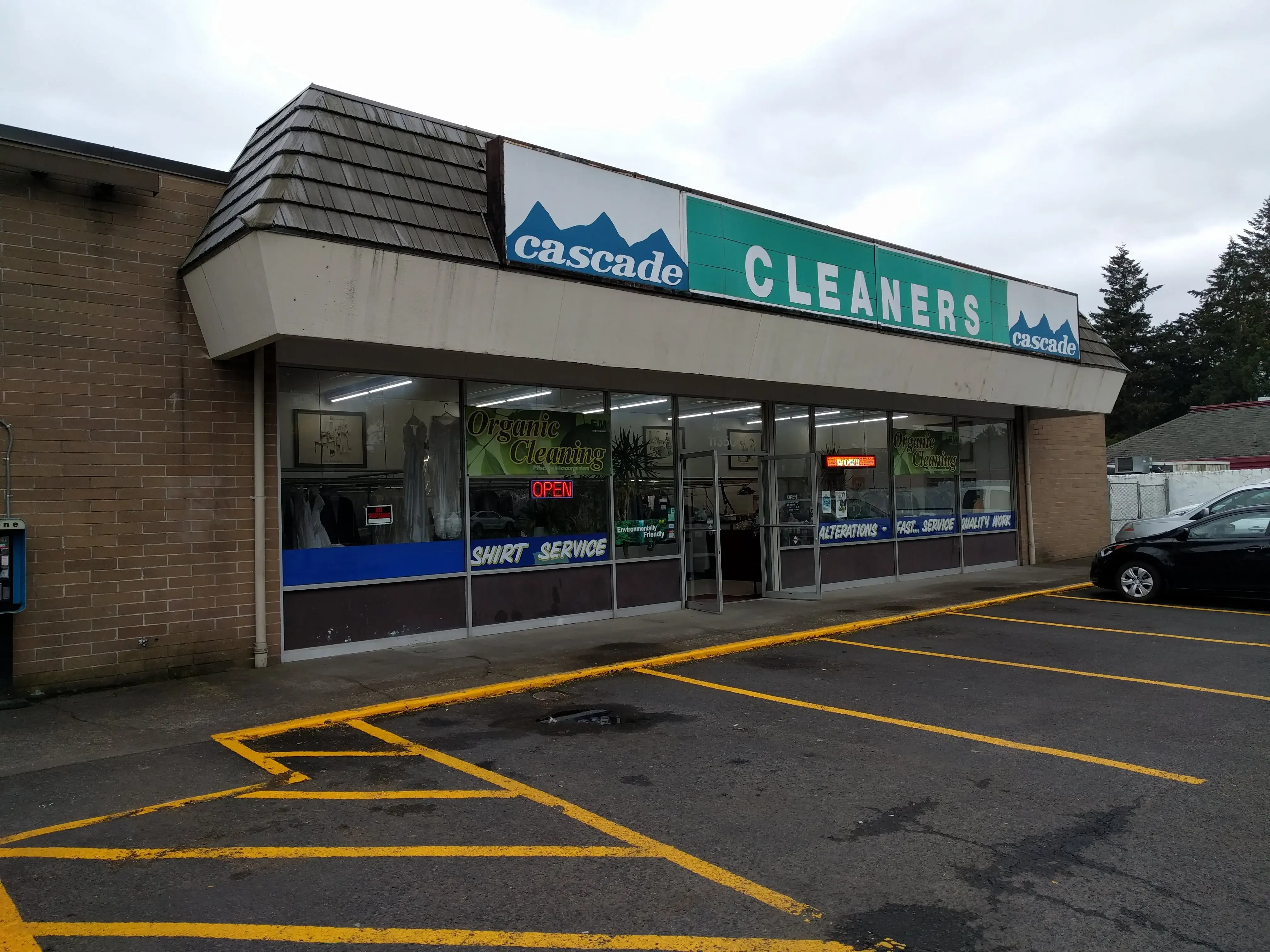 Cascade Cleaners thumbnail 1