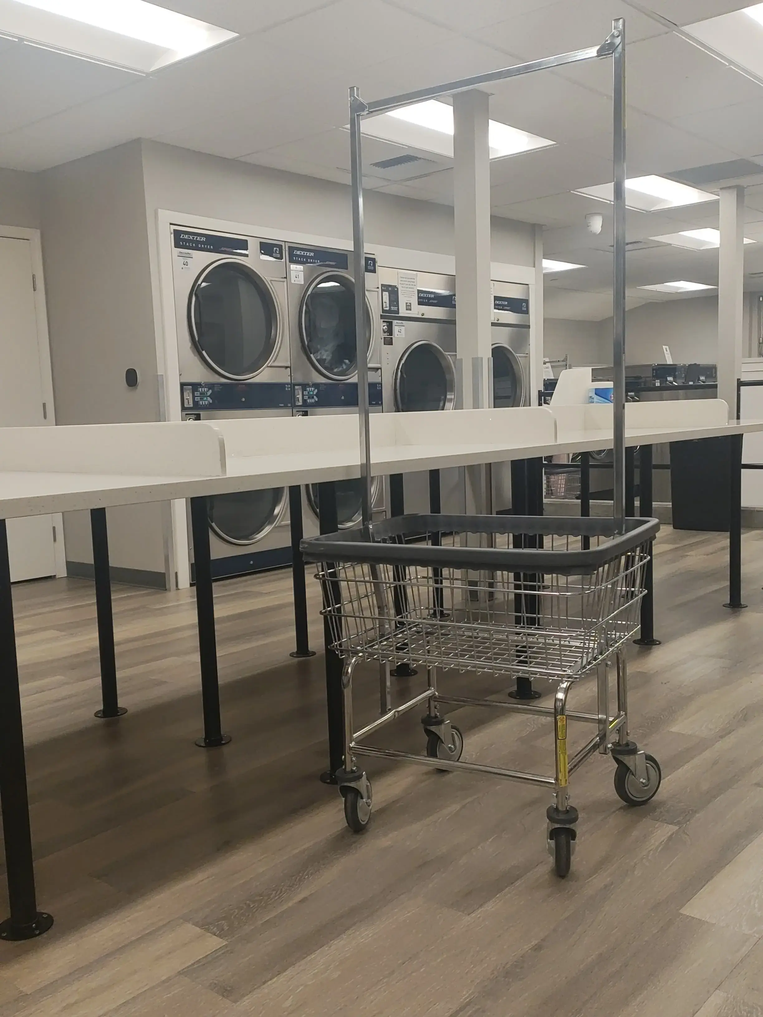 Cascade Express Laundry thumbnail 17
