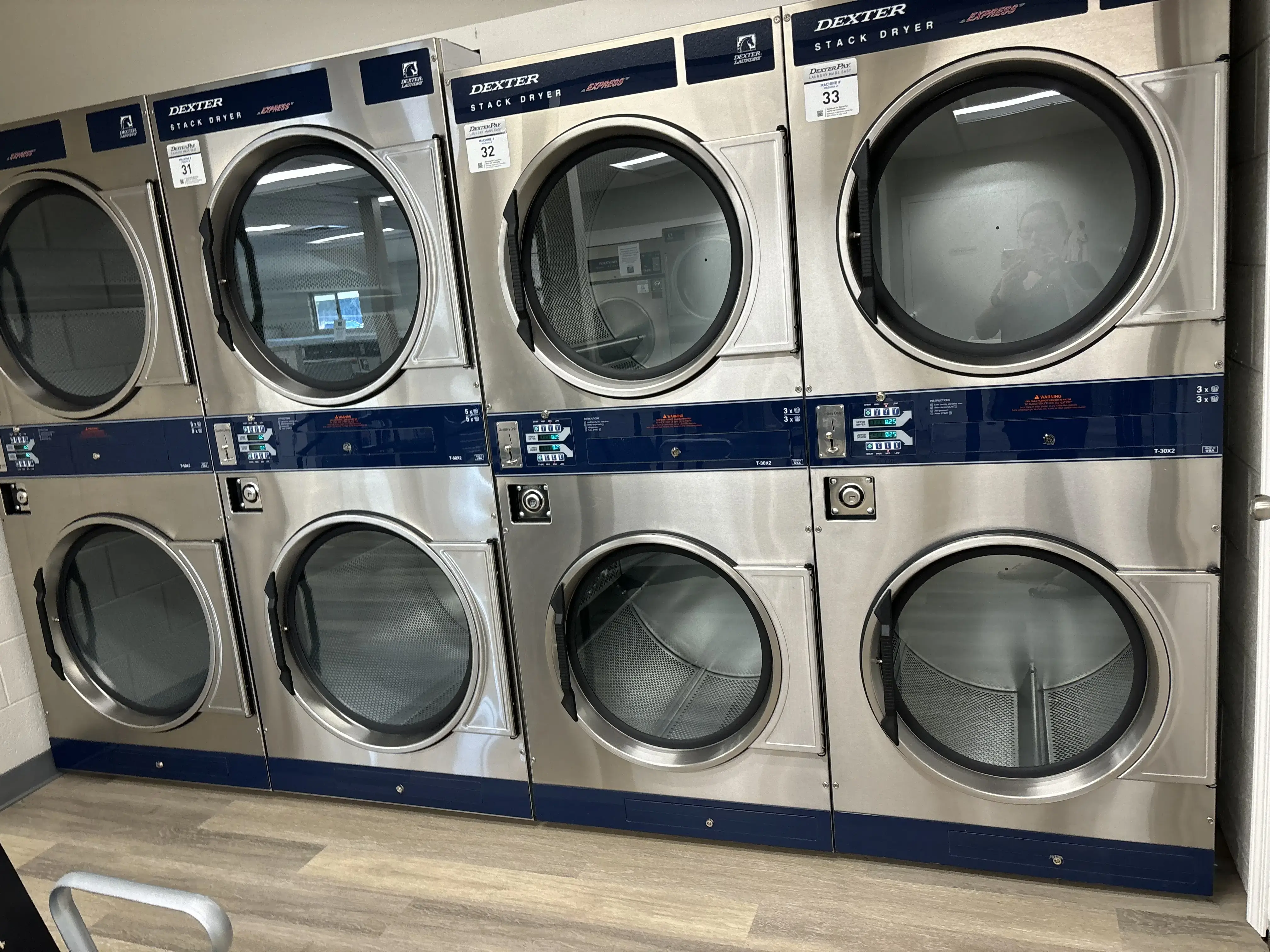 Cascade Express Laundry thumbnail 16