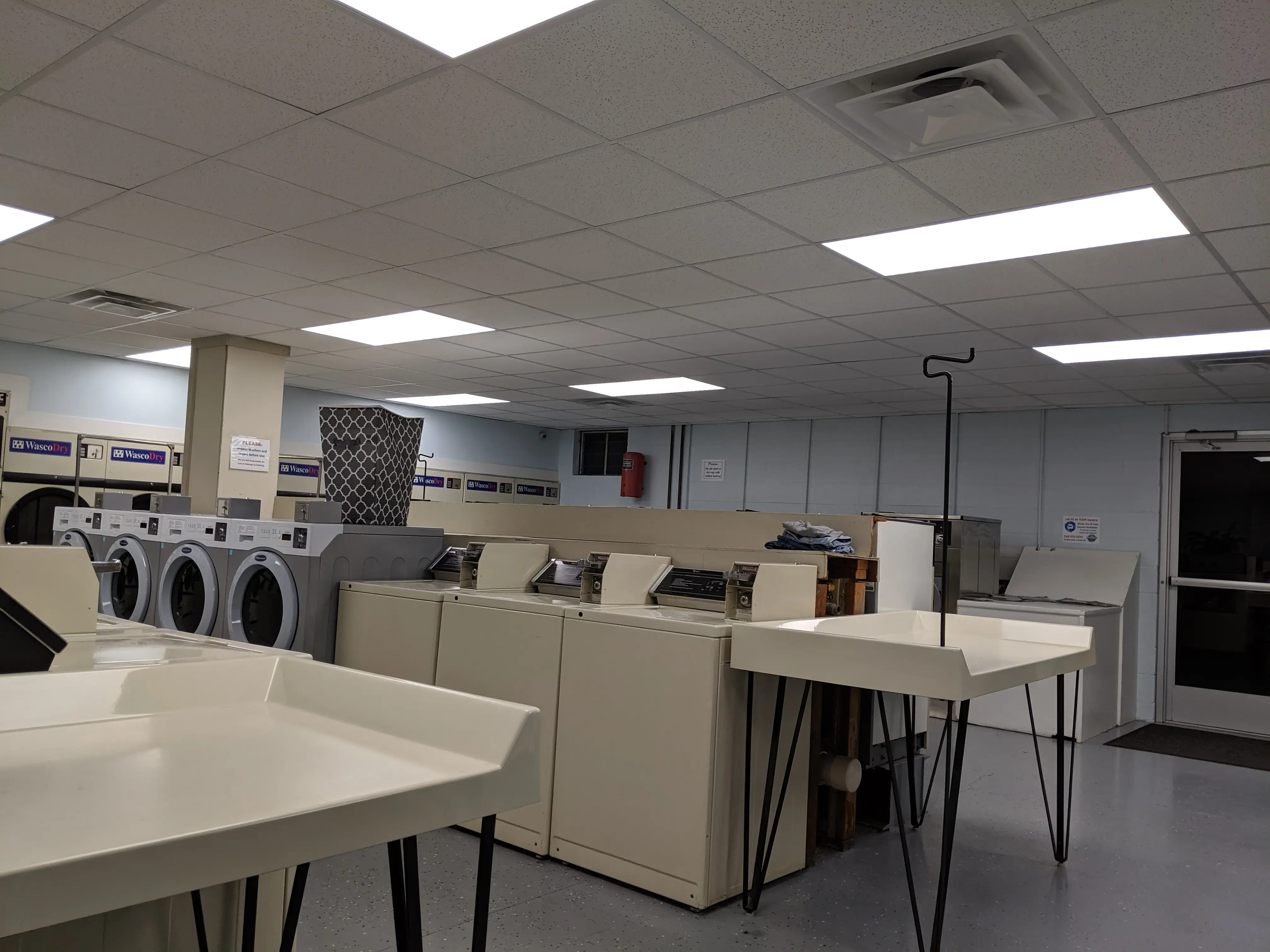 Cascade Laundromat thumbnail 6