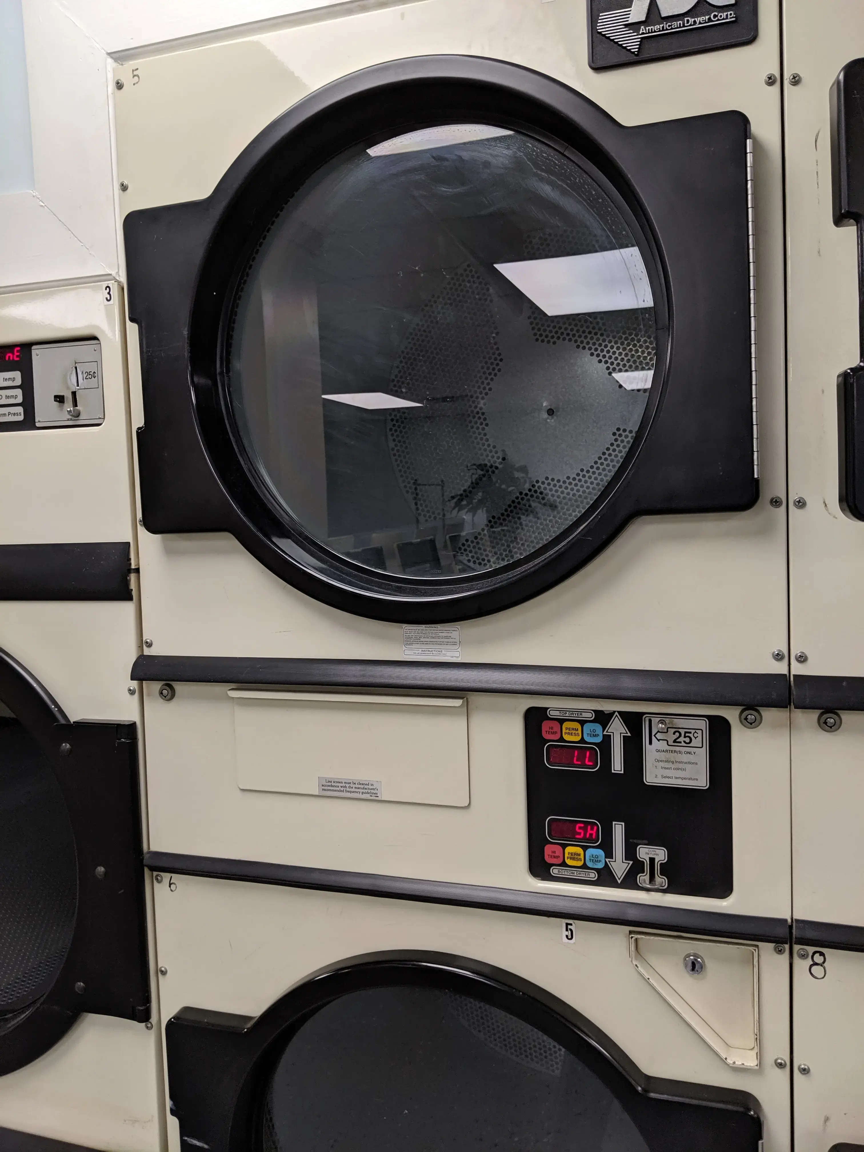 Cascade Laundromat thumbnail 5