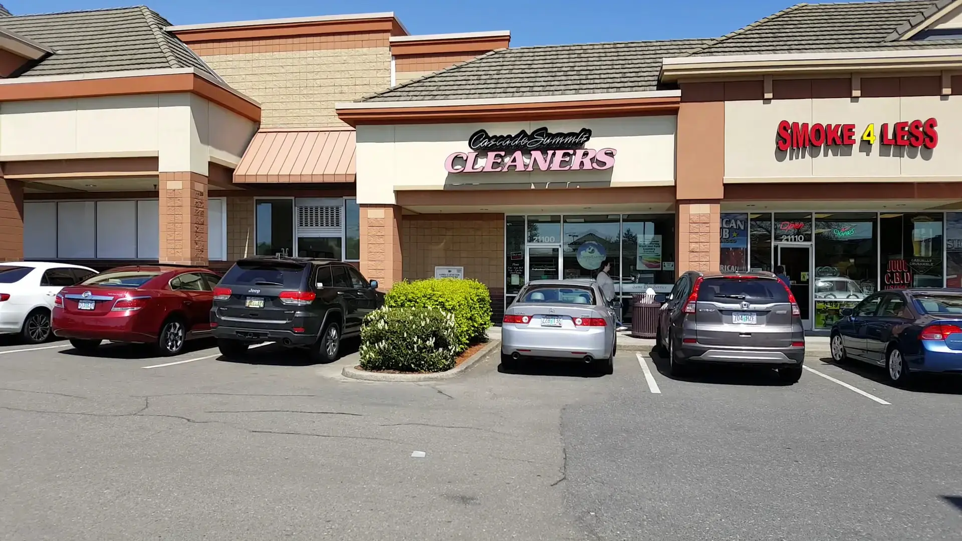 Cascade Summit Cleaners thumbnail 4