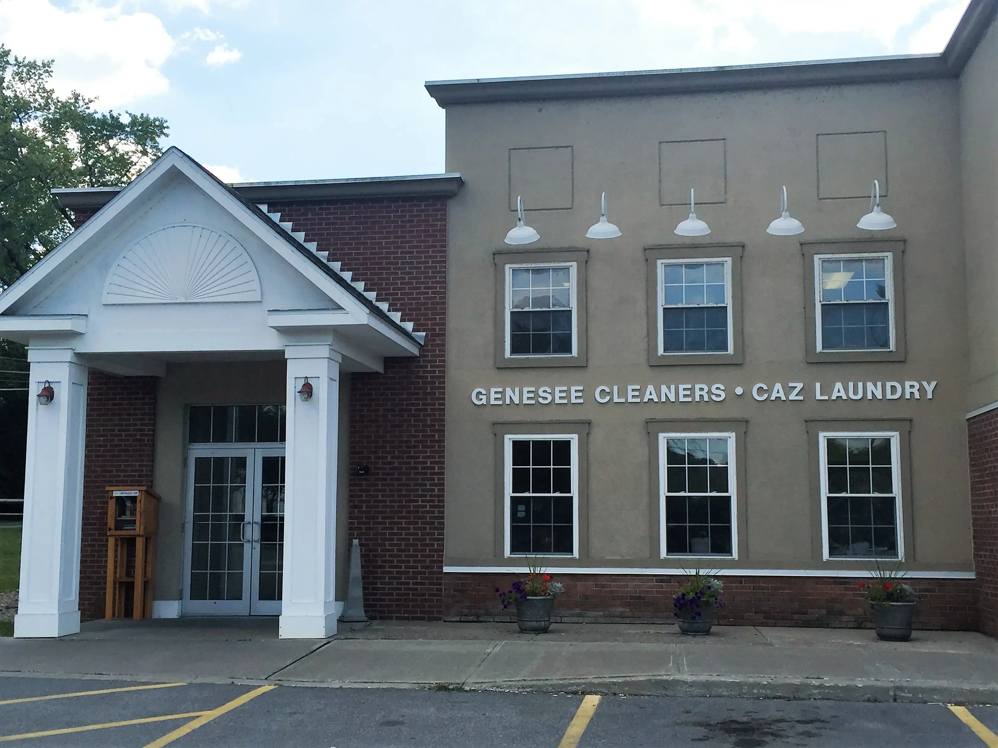 Caz Laundry - Image 4