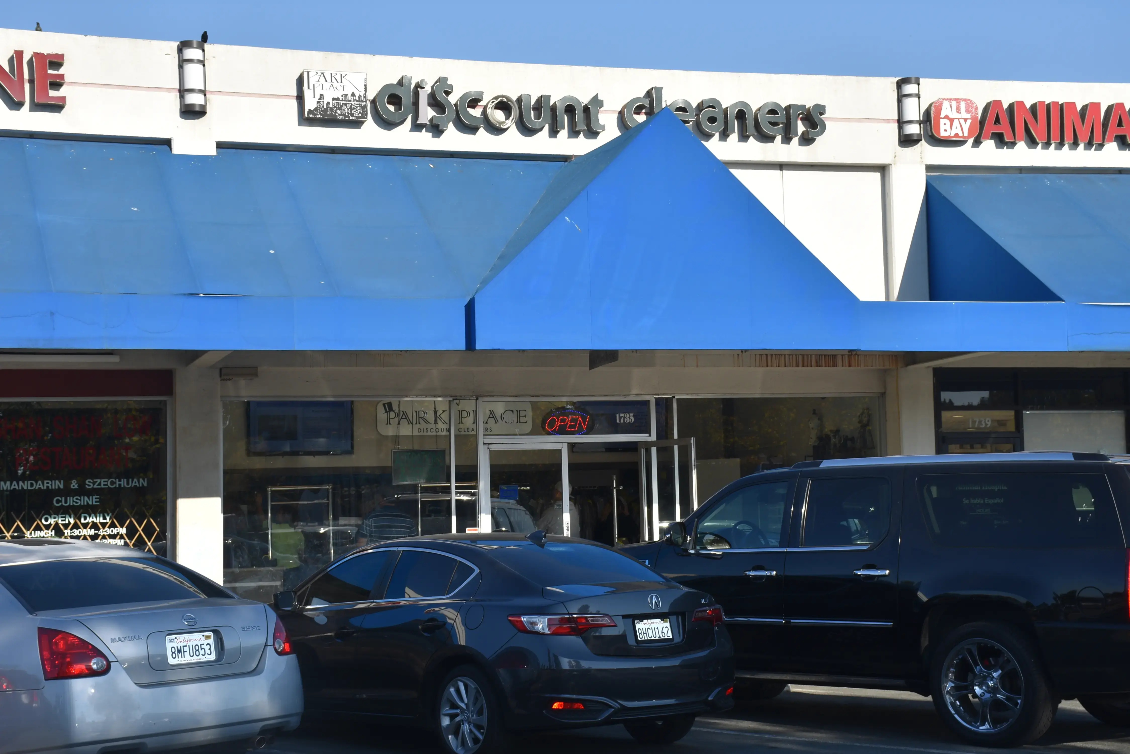 C&B Cleaners (Formerly Park Place Cleaners) thumbnail 16
