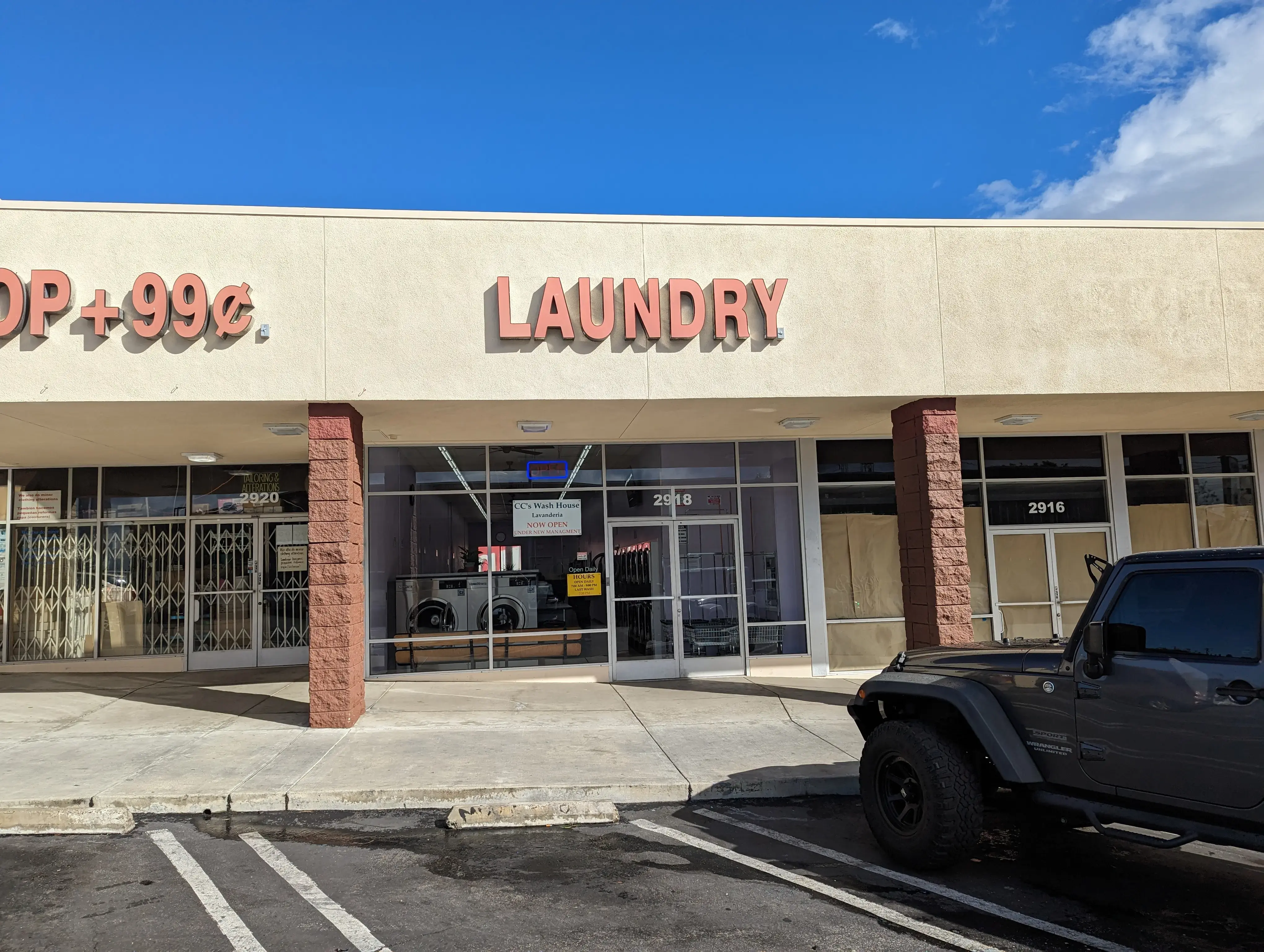 CC's Wash House Laundromat - Lavanderia - Image 6