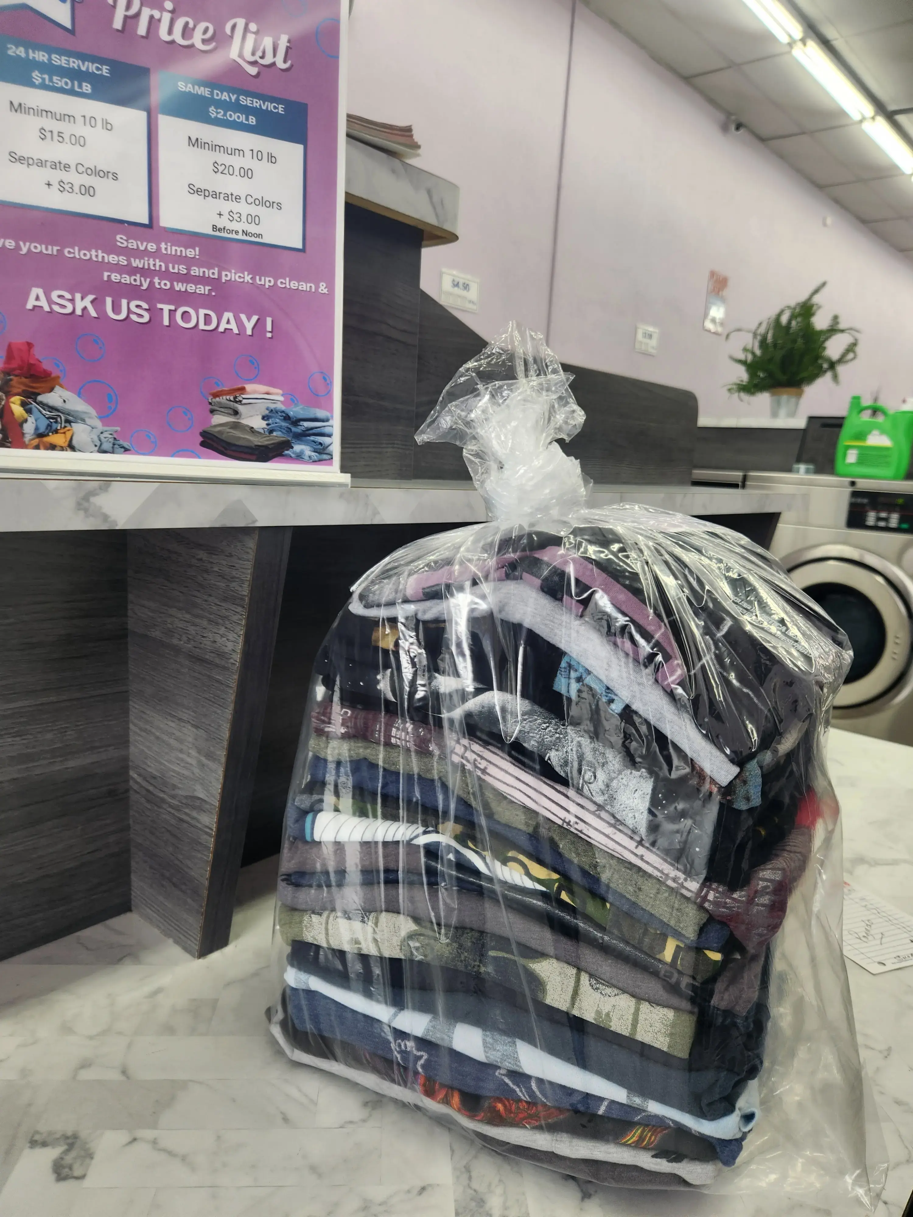 CC's Wash House Laundromat - Lavanderia thumbnail 12