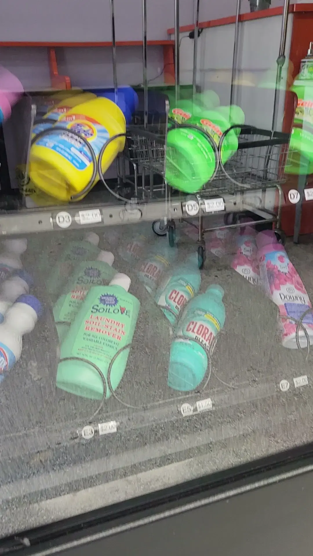 CC's Wash House Laundromat - Lavanderia thumbnail 16