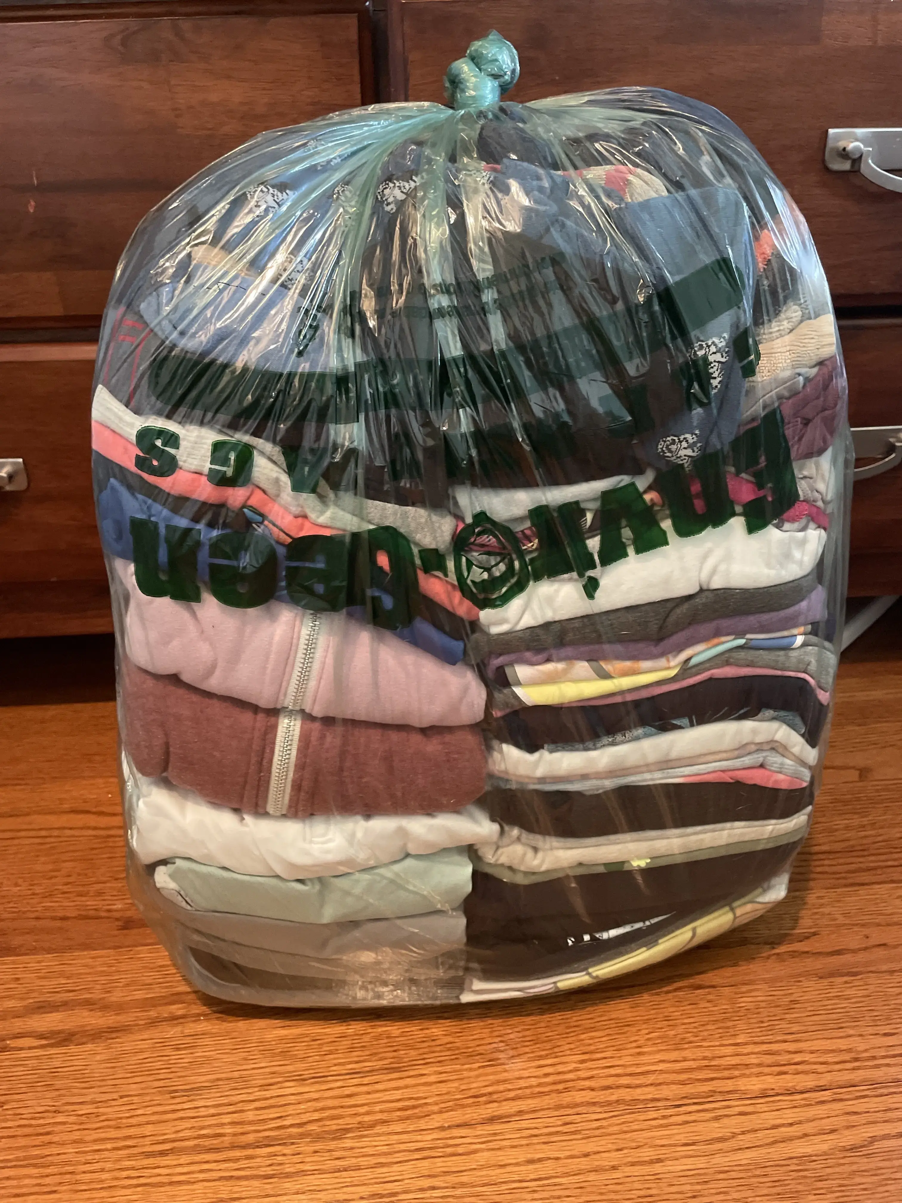 CD One Dry Clean Delivery (Minneapolis) thumbnail 3
