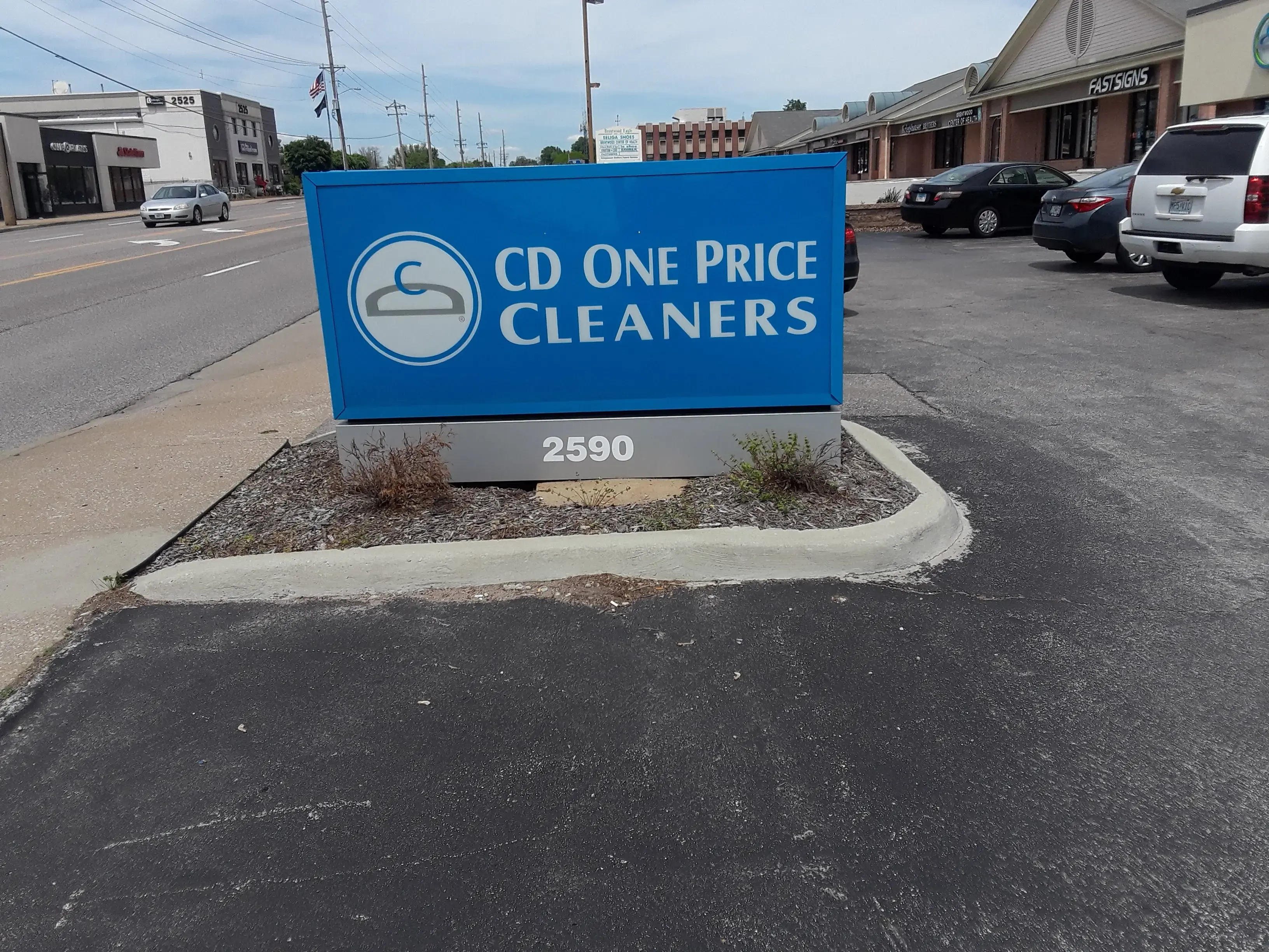 CD One Price Cleaners thumbnail 6