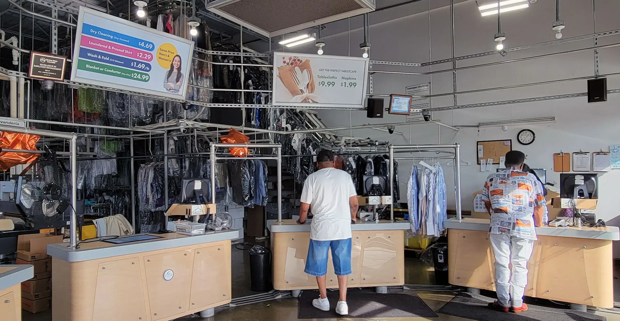 CD One Price Cleaners - Image 4