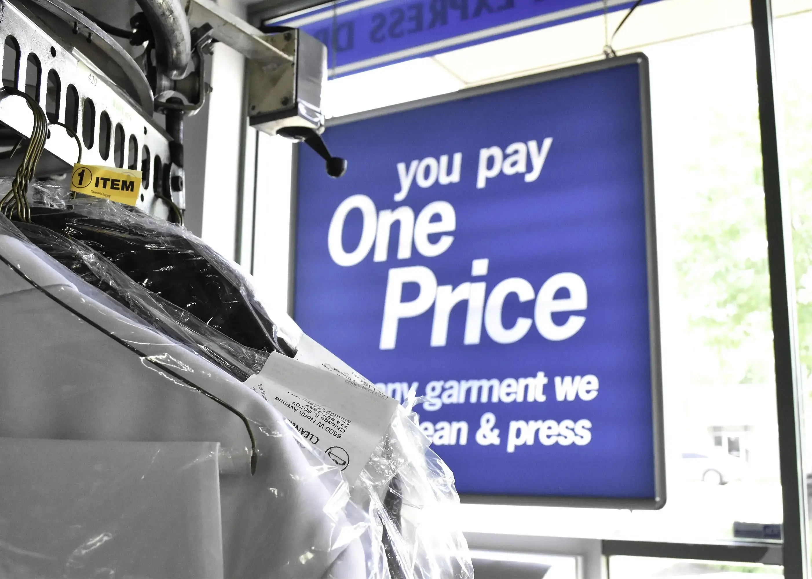 CD One Price Cleaners - Image 12