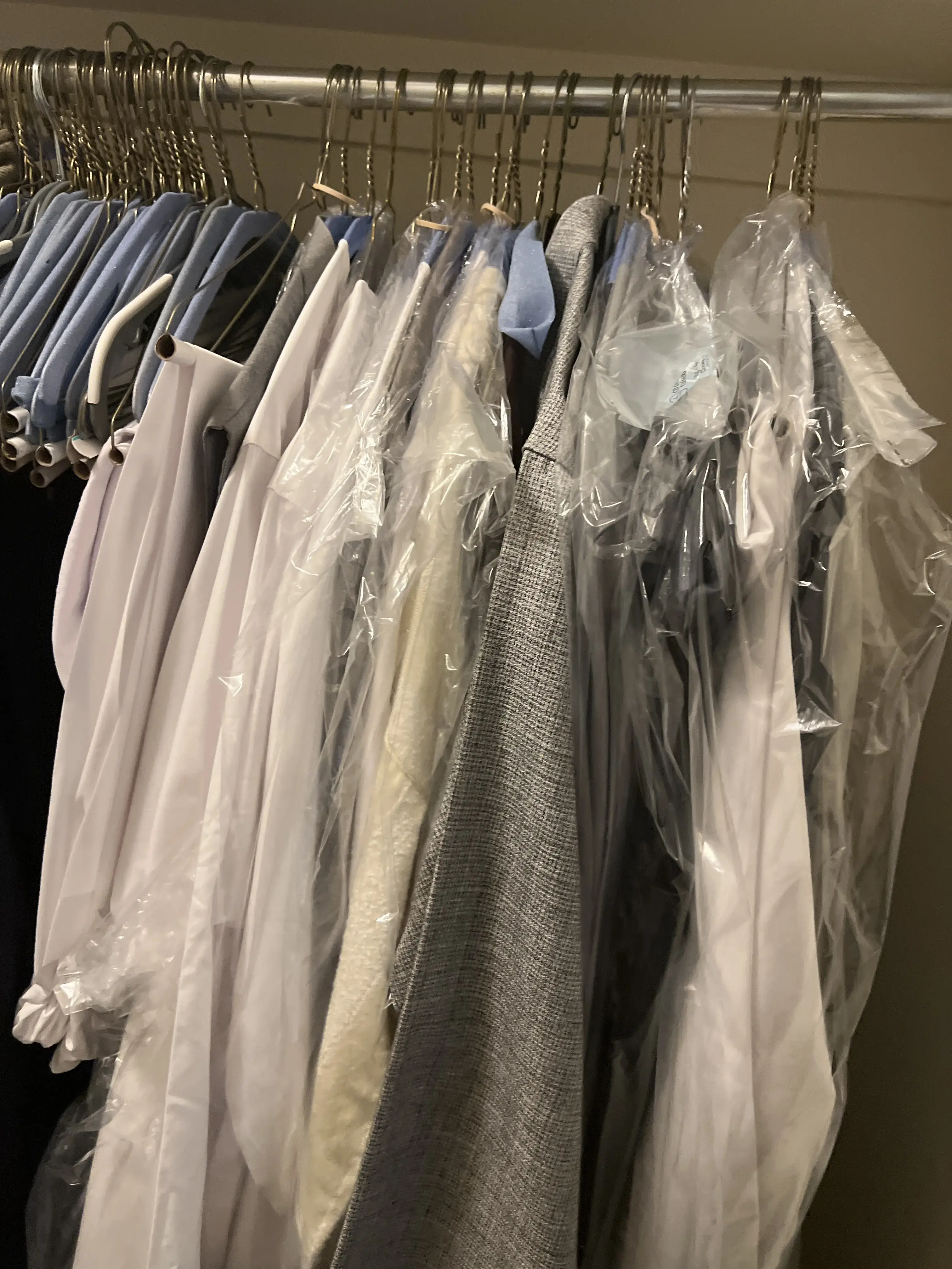 CD One Price Cleaners - Image 3