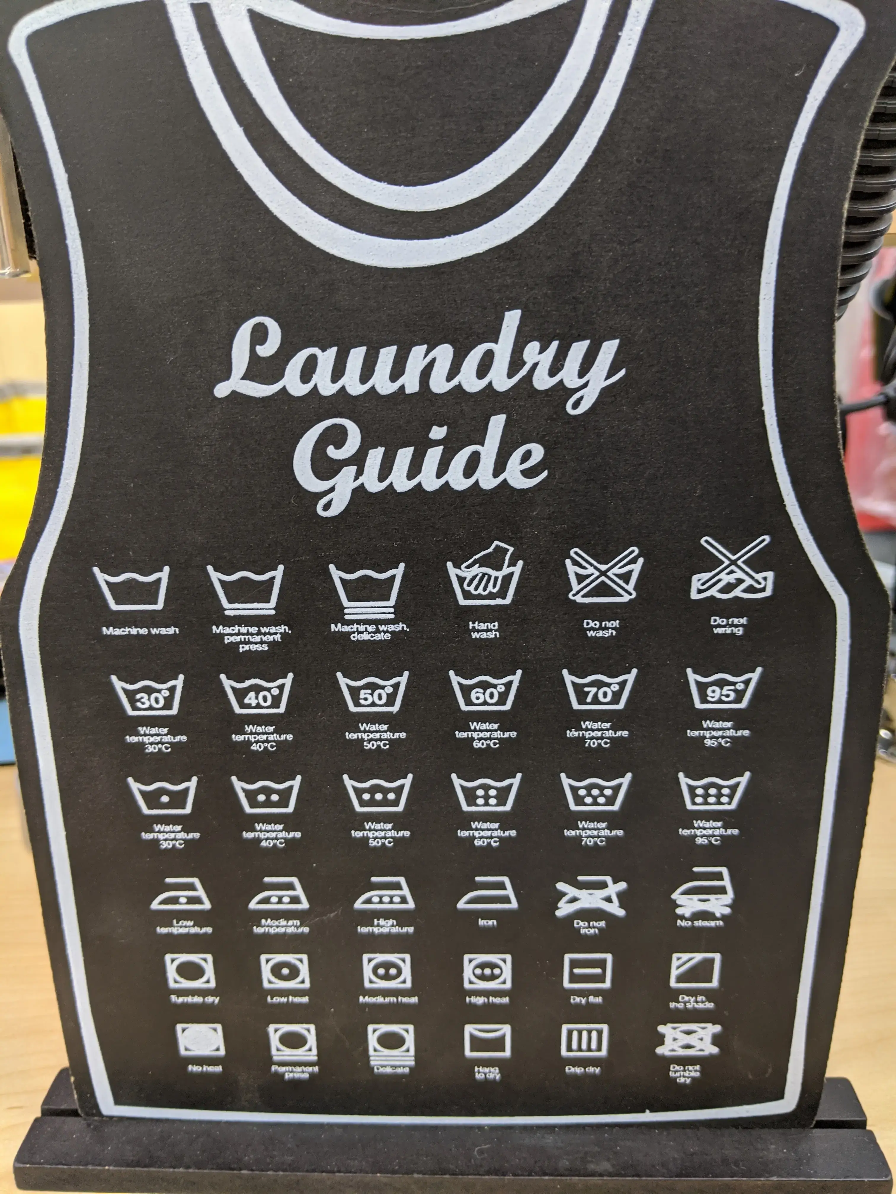 CD One Price Cleaners thumbnail 4