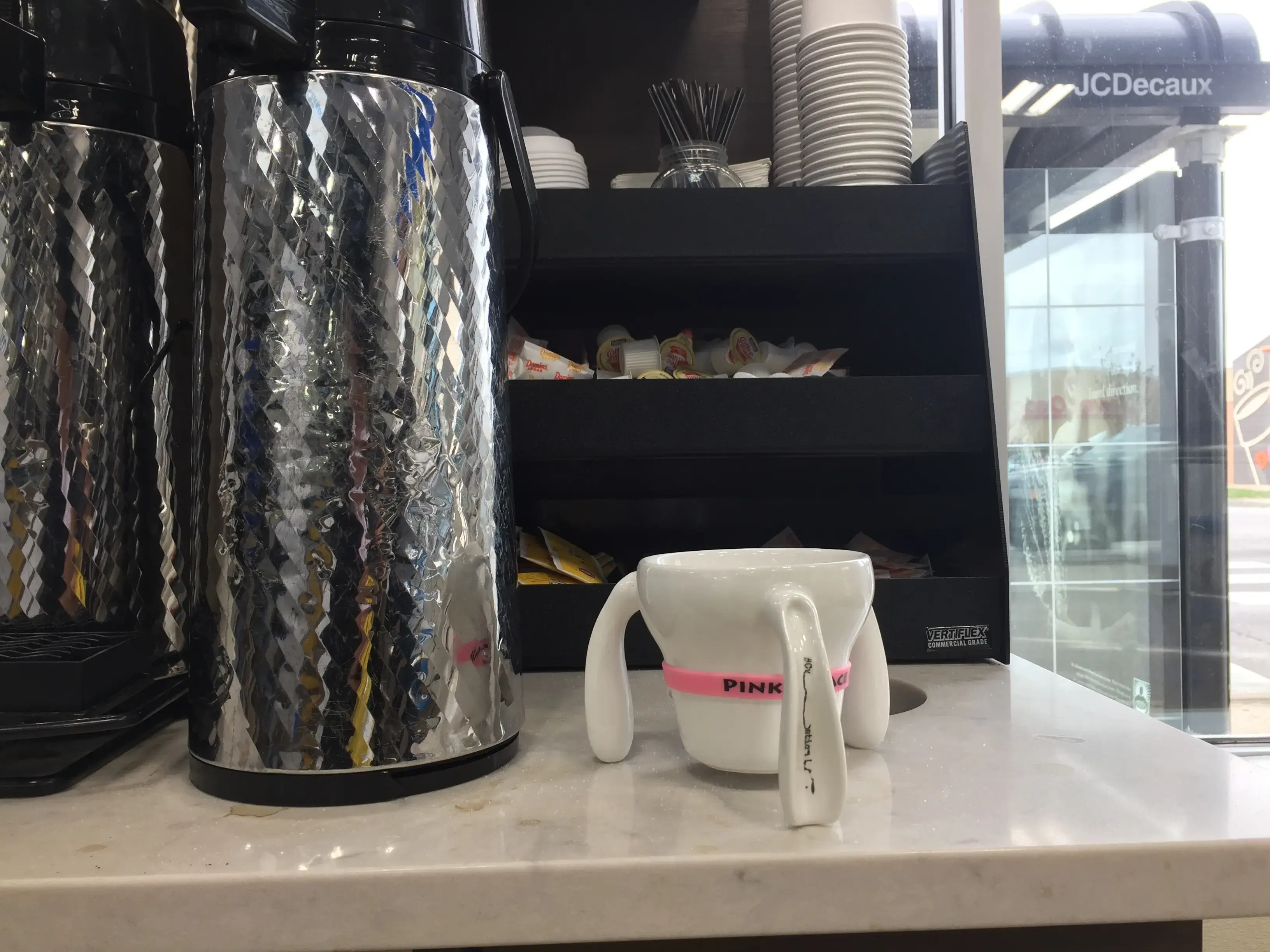 CD One Price Cleaners - Image 4