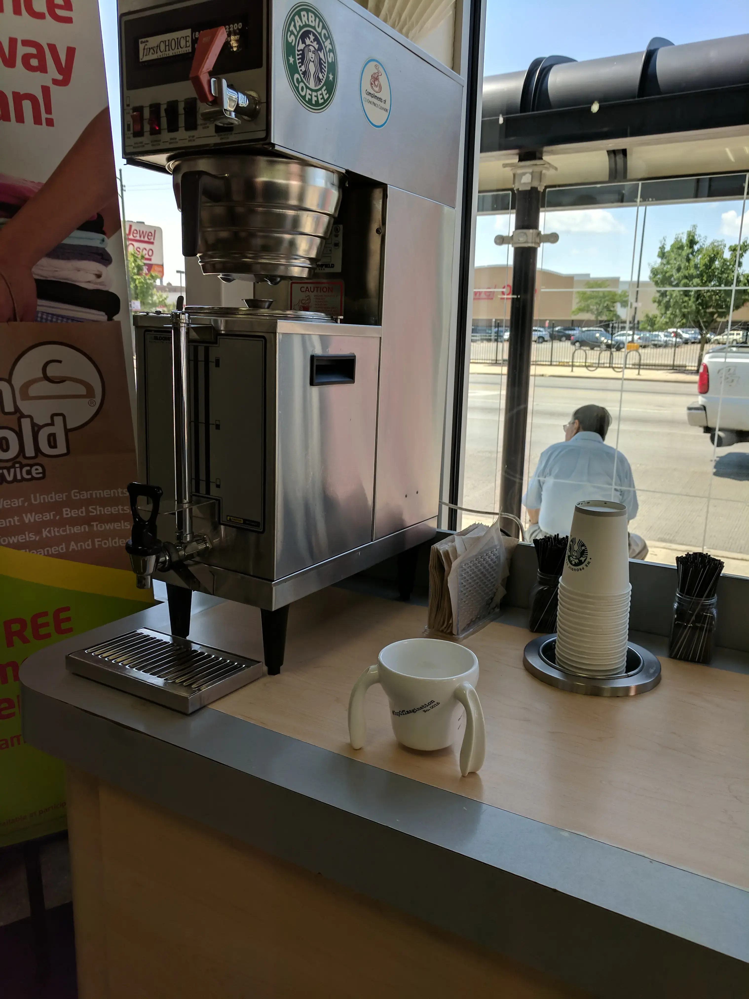 CD One Price Cleaners - Image 6