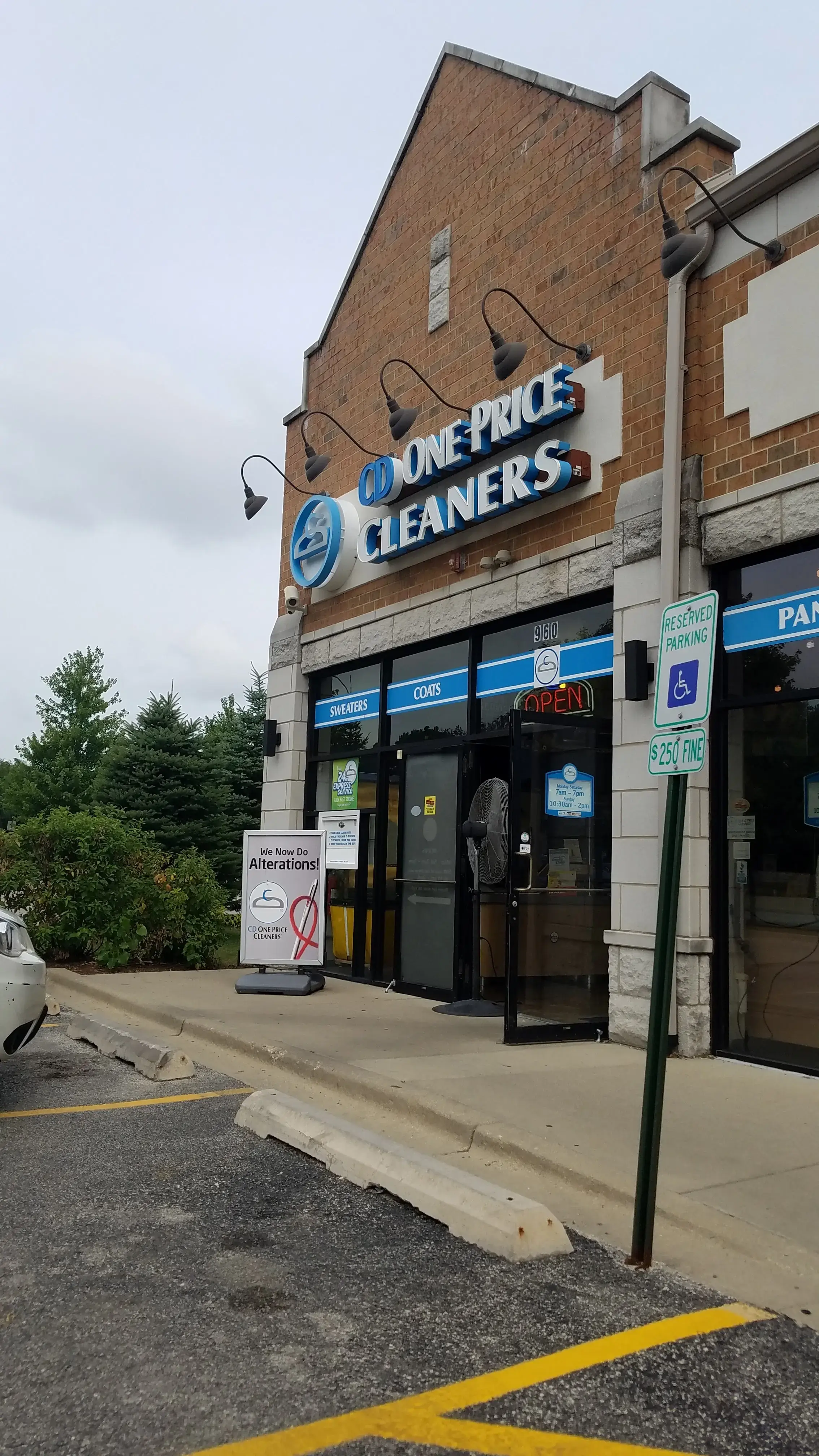 CD One Price Cleaners thumbnail 19