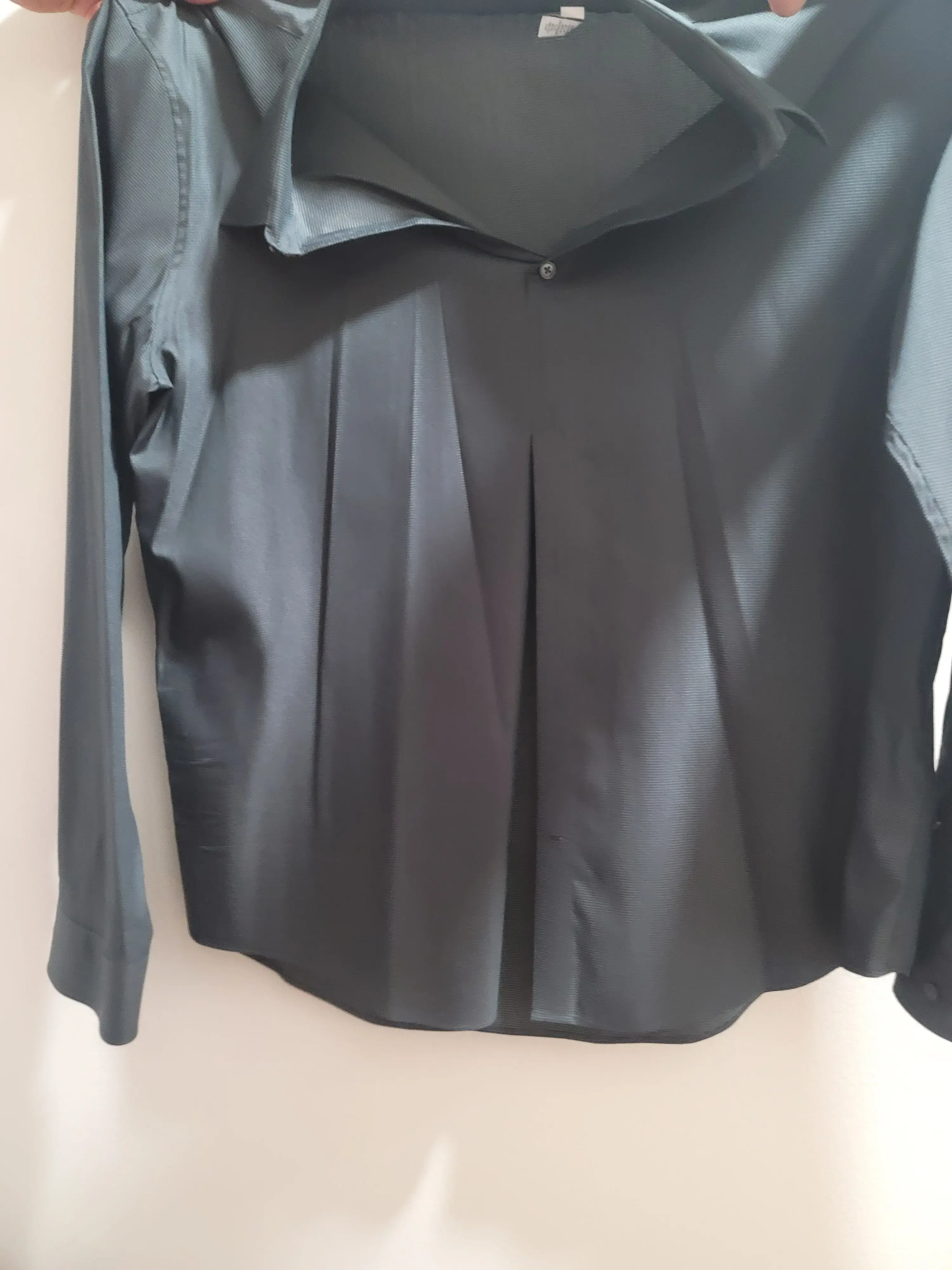 CD One Price Cleaners - Image 5