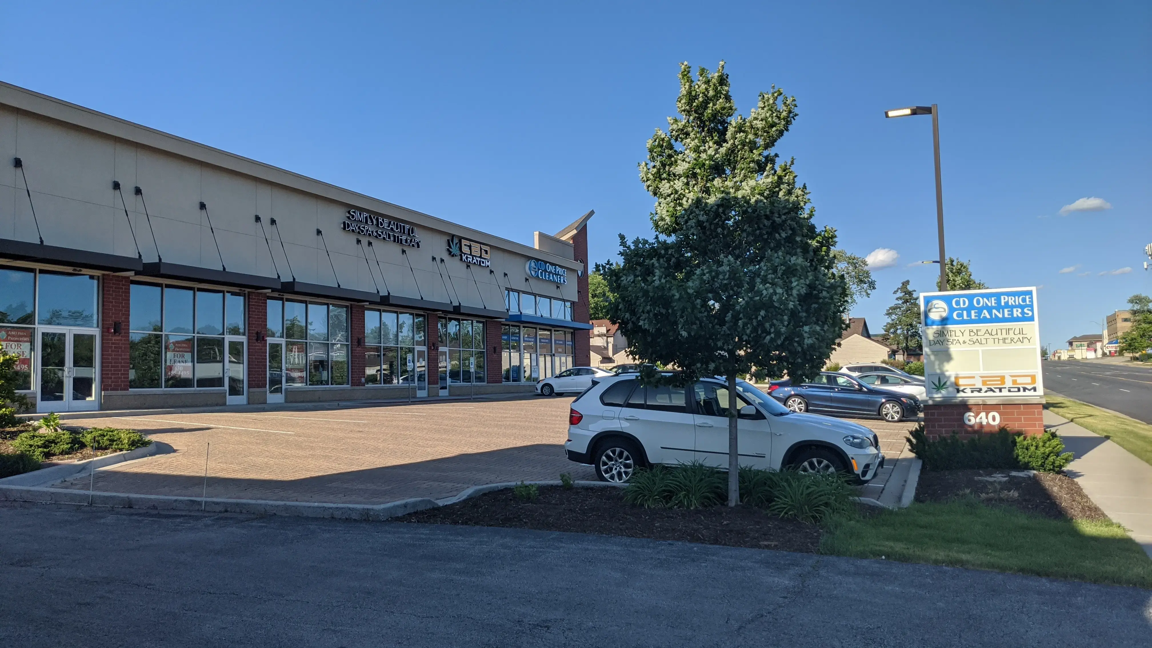 CD One Price Cleaners - Image 10