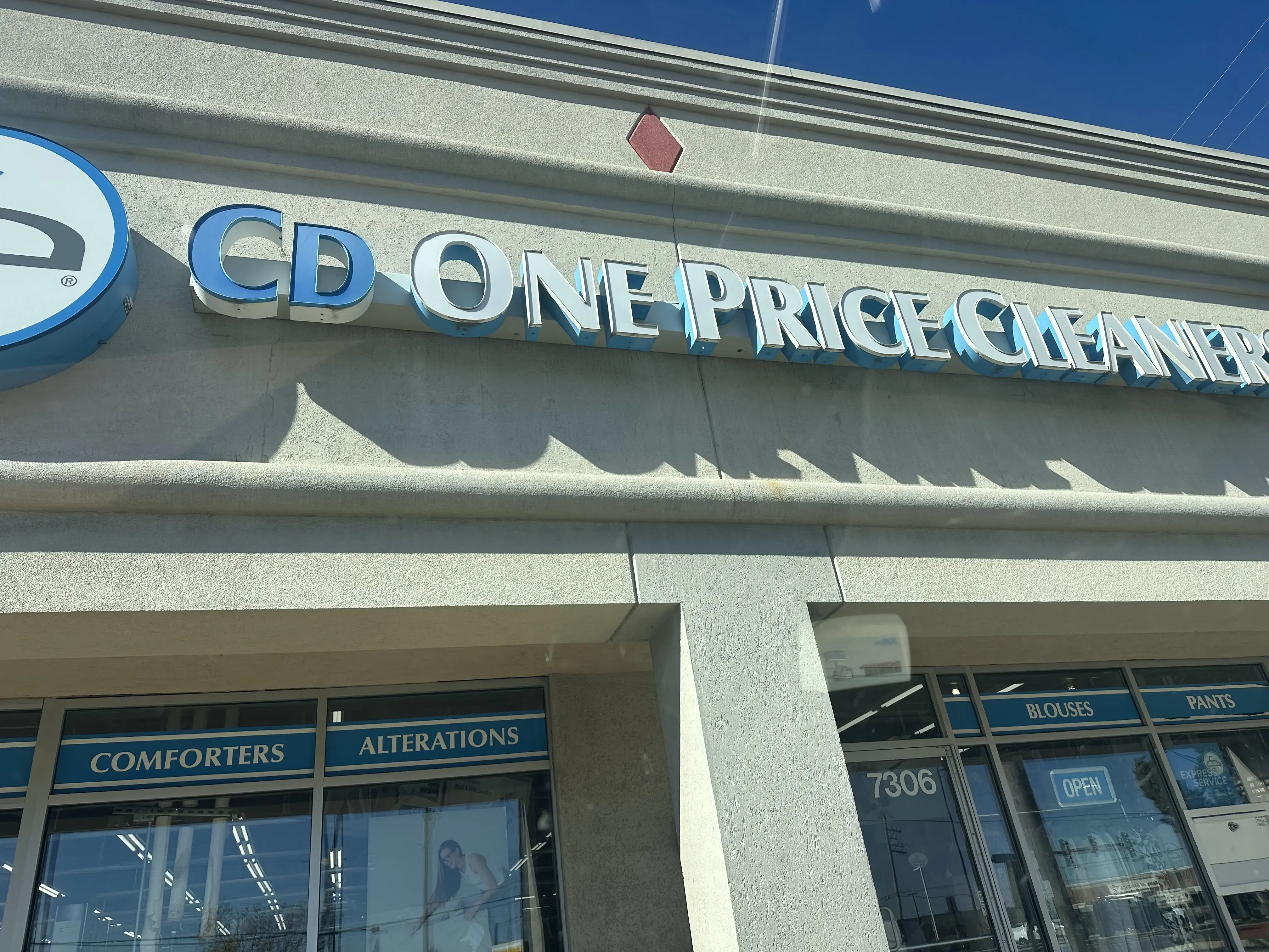 CD One Price Cleaners - Image 5
