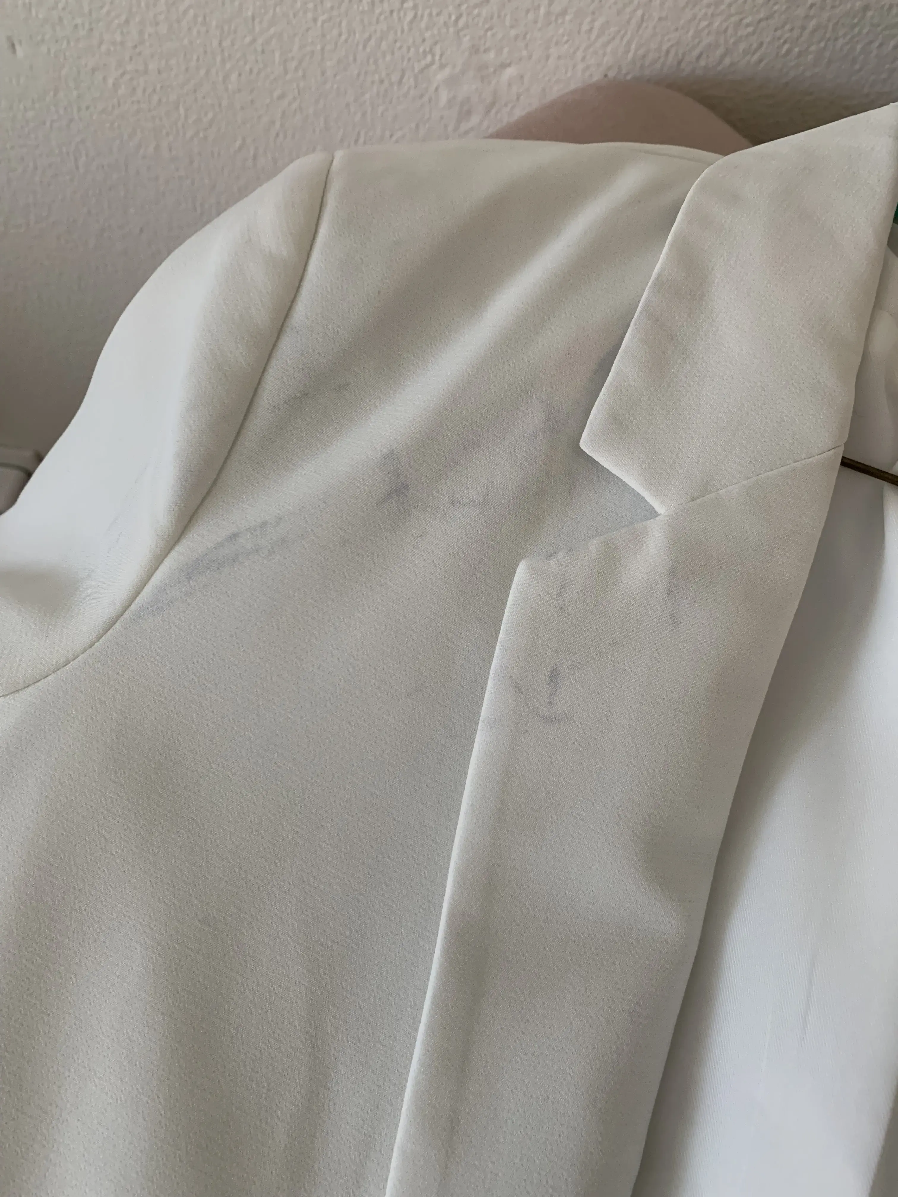 CD One Price Cleaners - Image 10