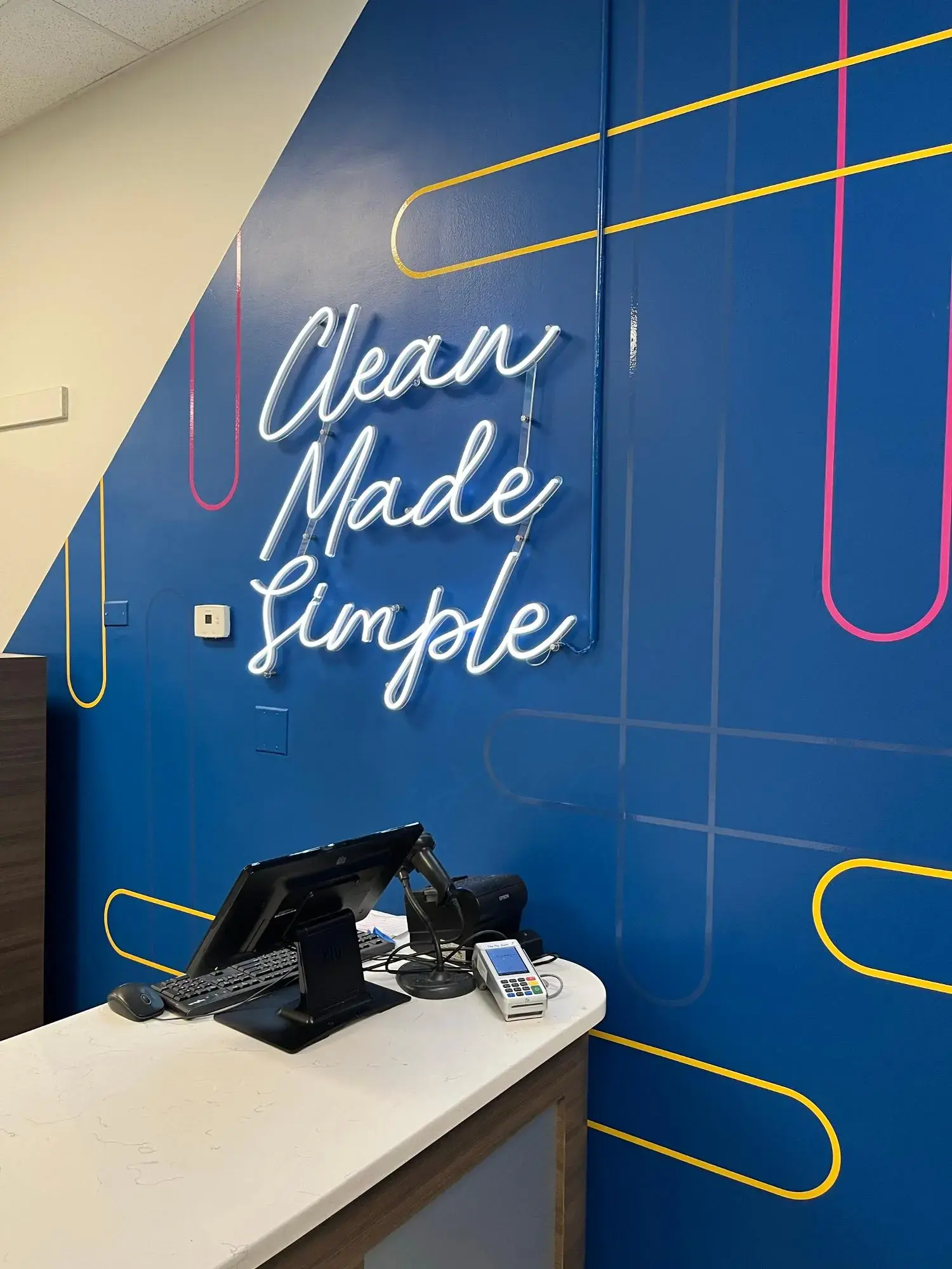 CD One Price Cleaners - Image 5