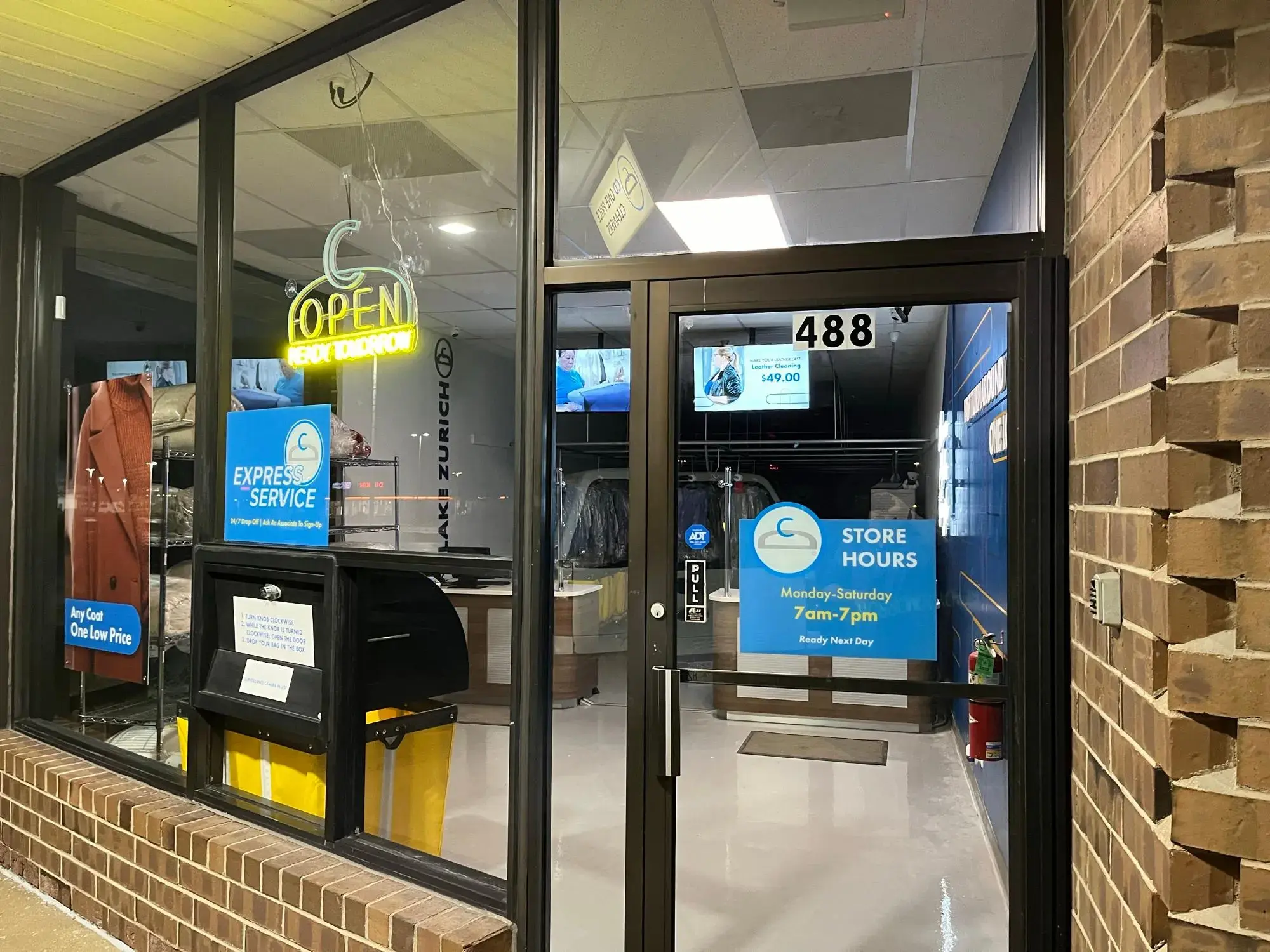 CD One Price Cleaners - Image 4