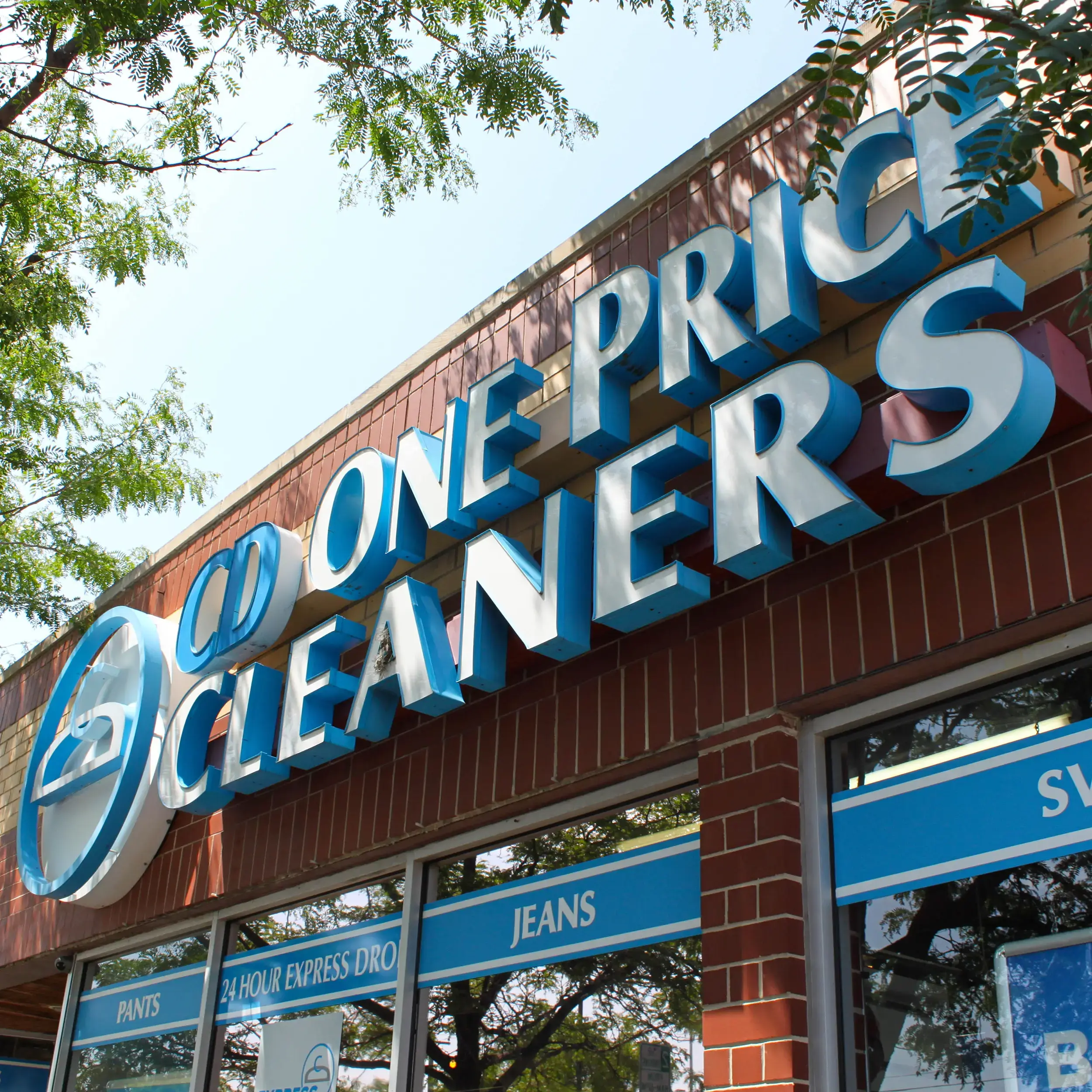 CD One Price Cleaners - Image 1