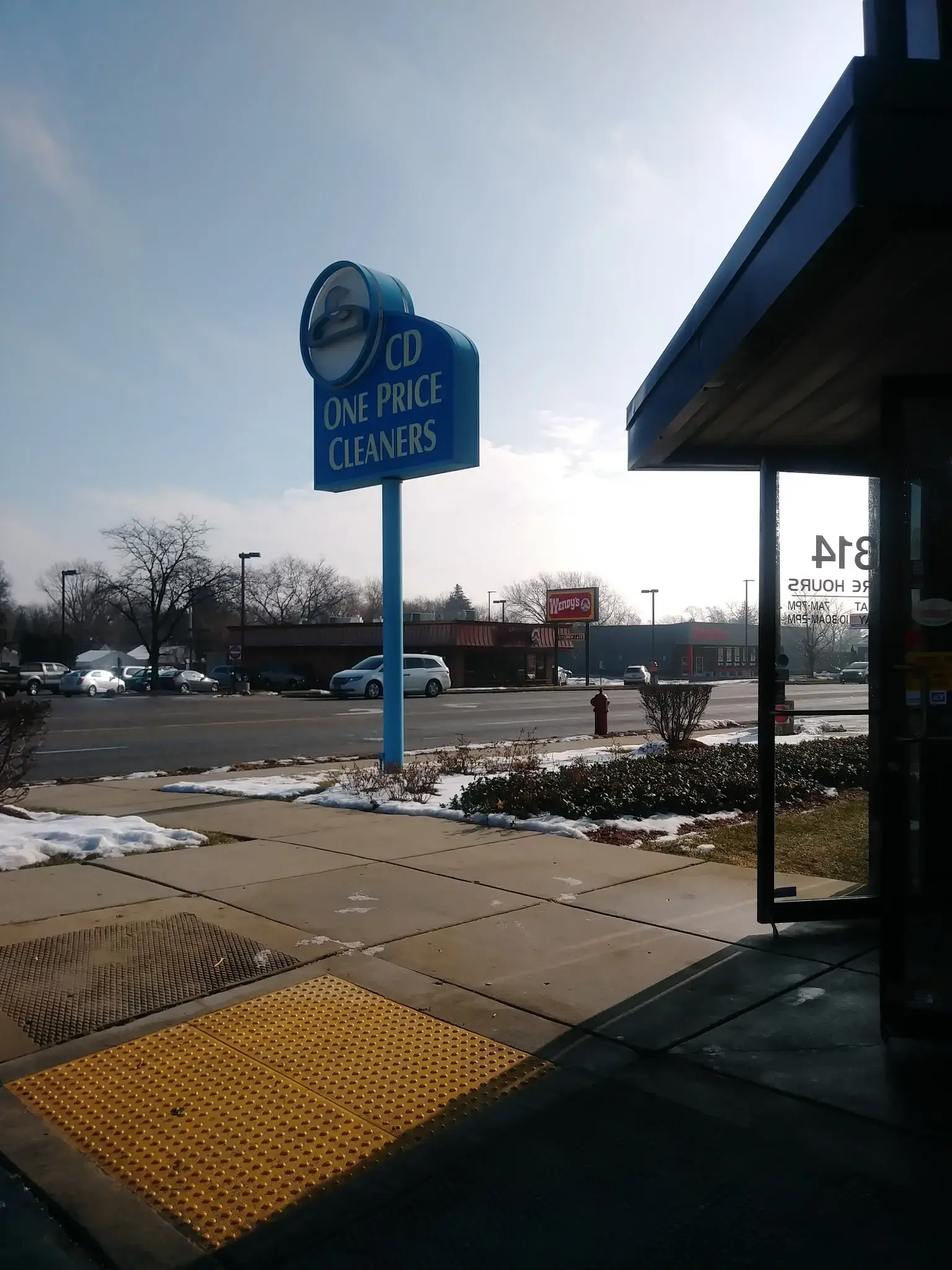 CD One Price Cleaners thumbnail 7