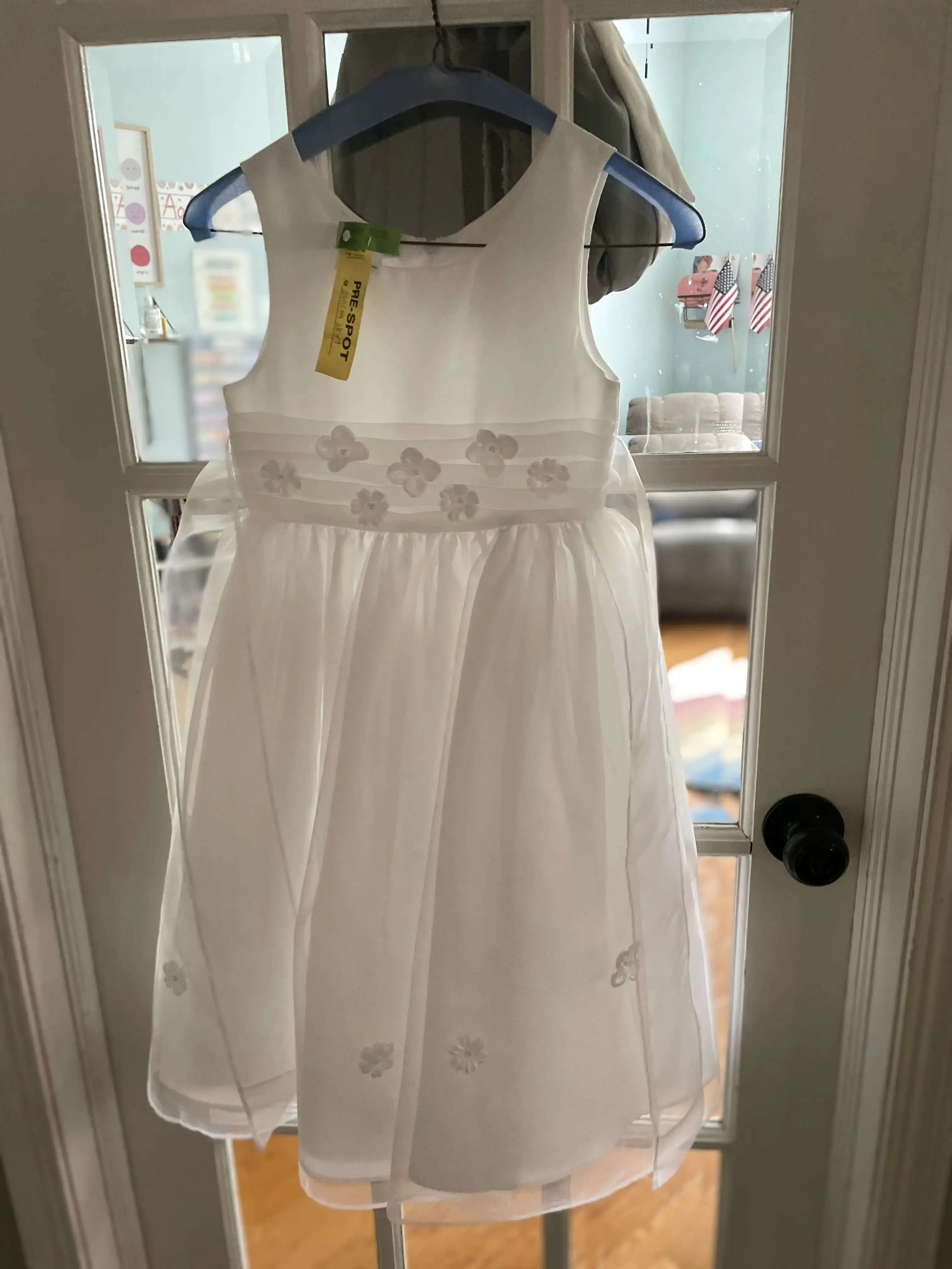 CD One Price Cleaners - Image 14