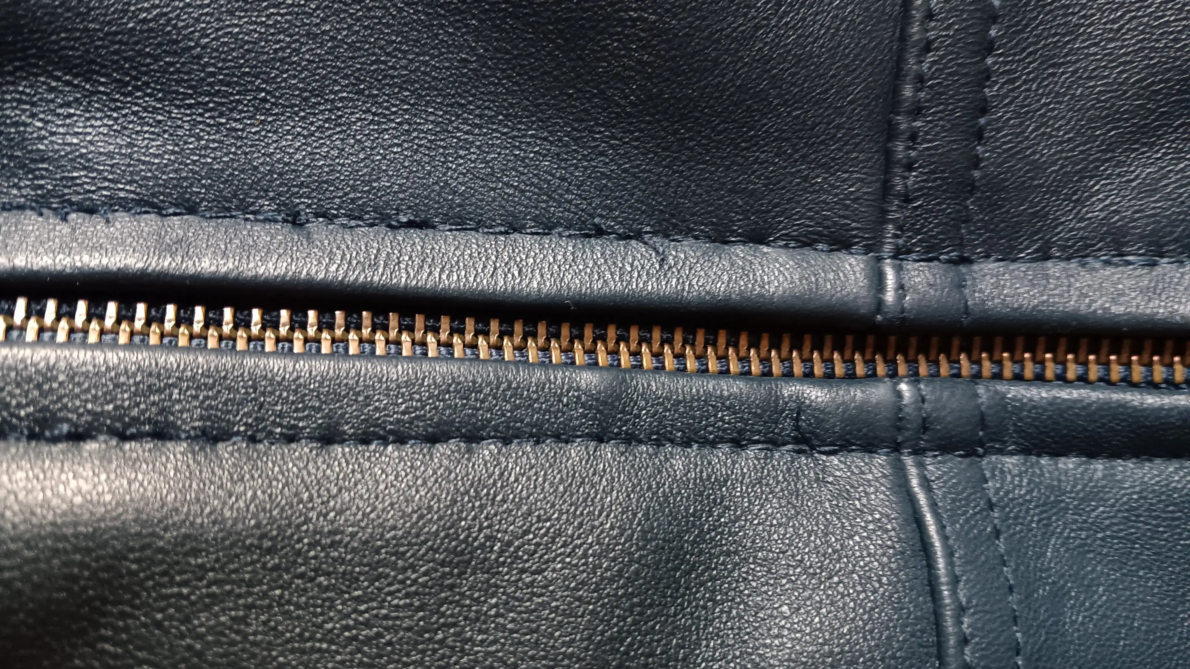 CD One Price Cleaners - Image 3
