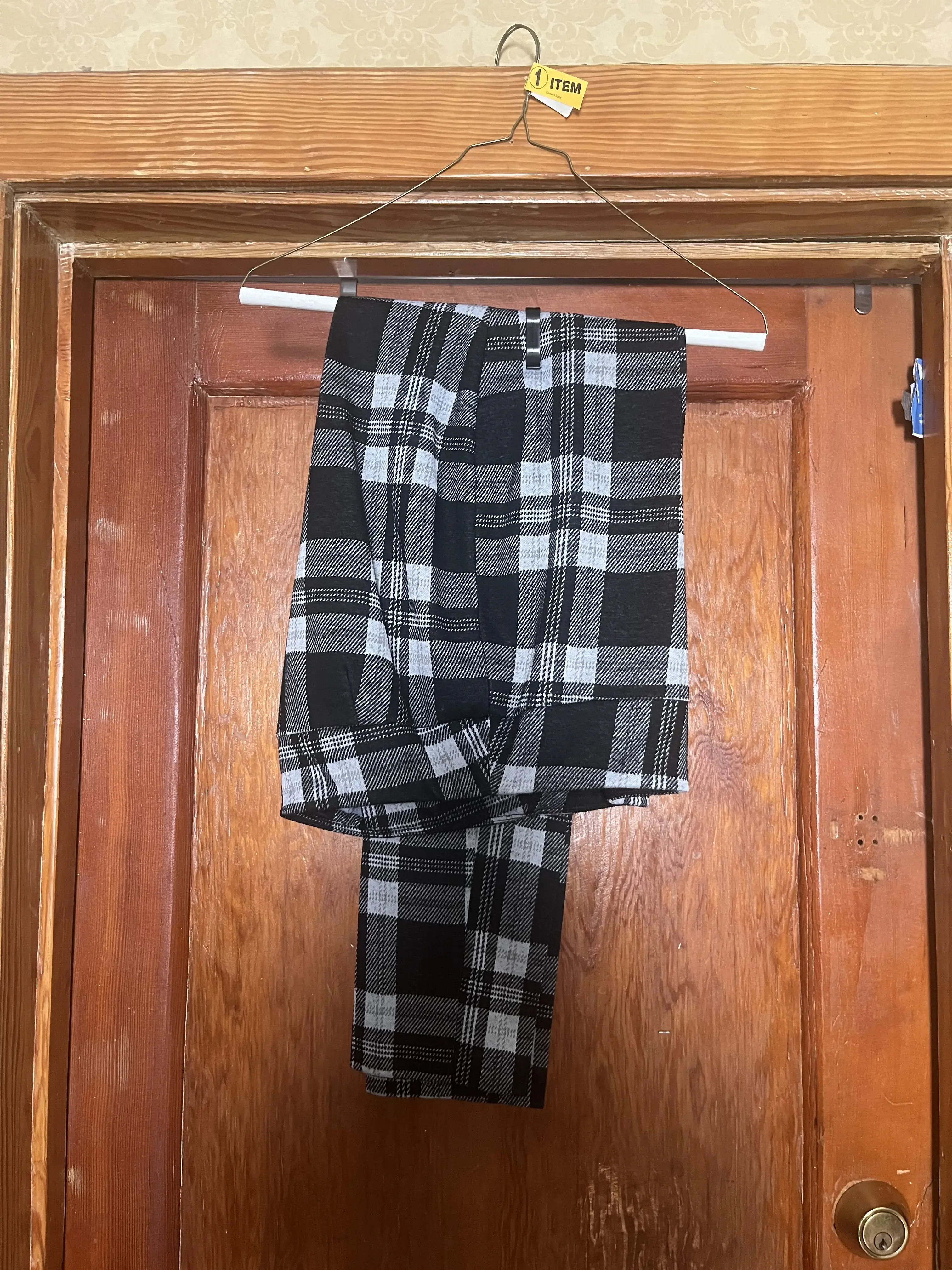 CD One Price Cleaners - Image 11