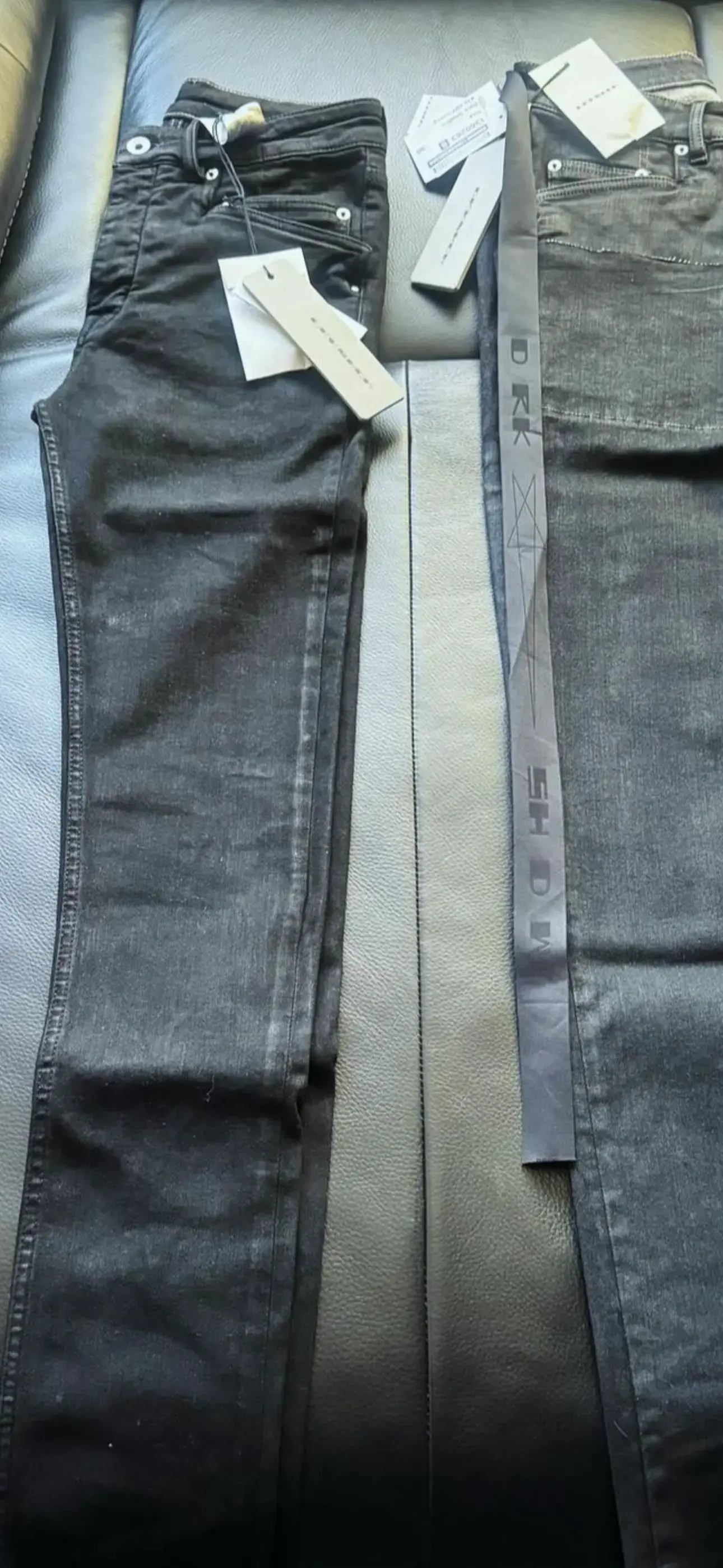 CD One Price Cleaners - Image 4