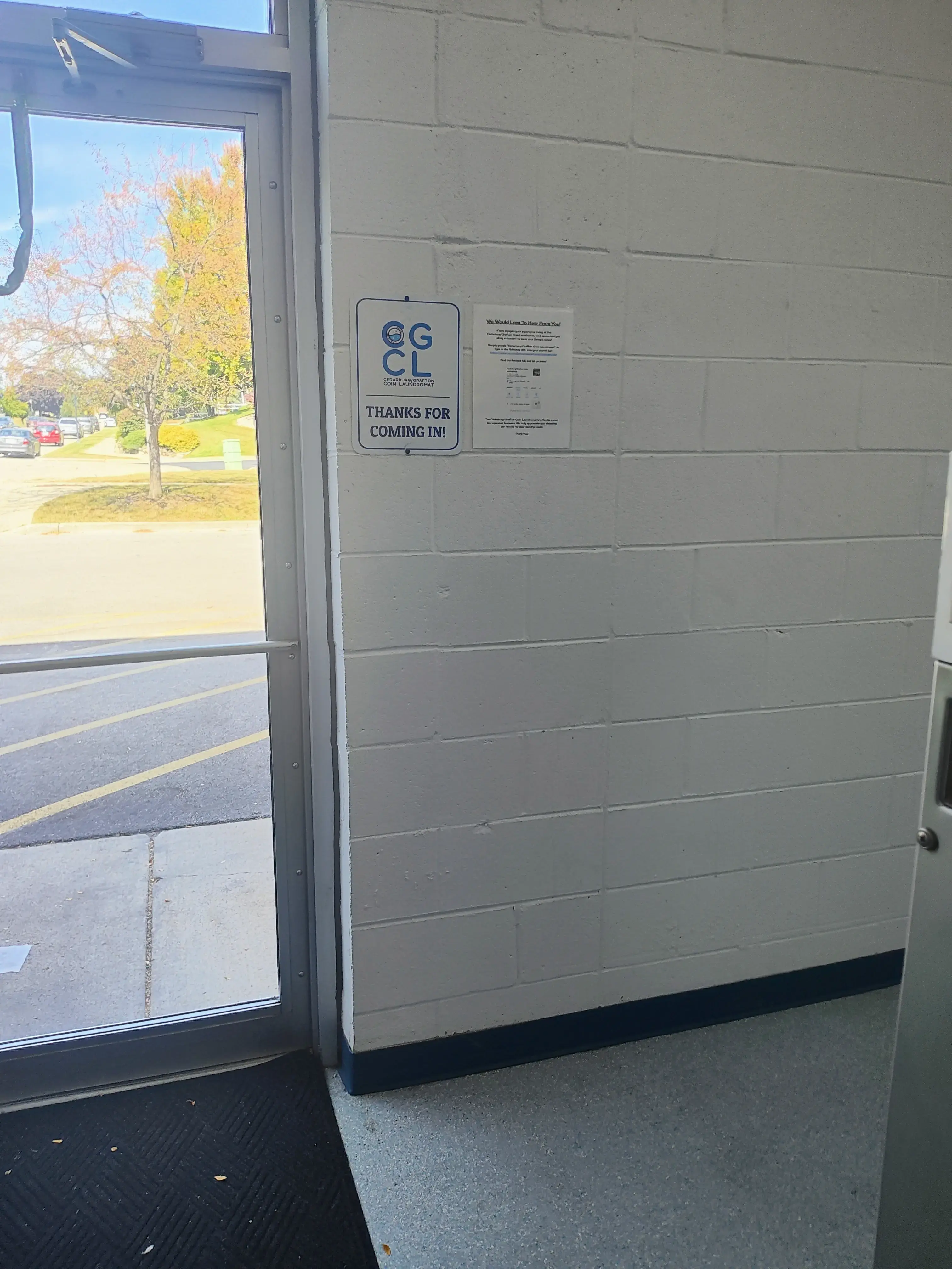 Cedarburg/Grafton Coin Laundromat thumbnail 8