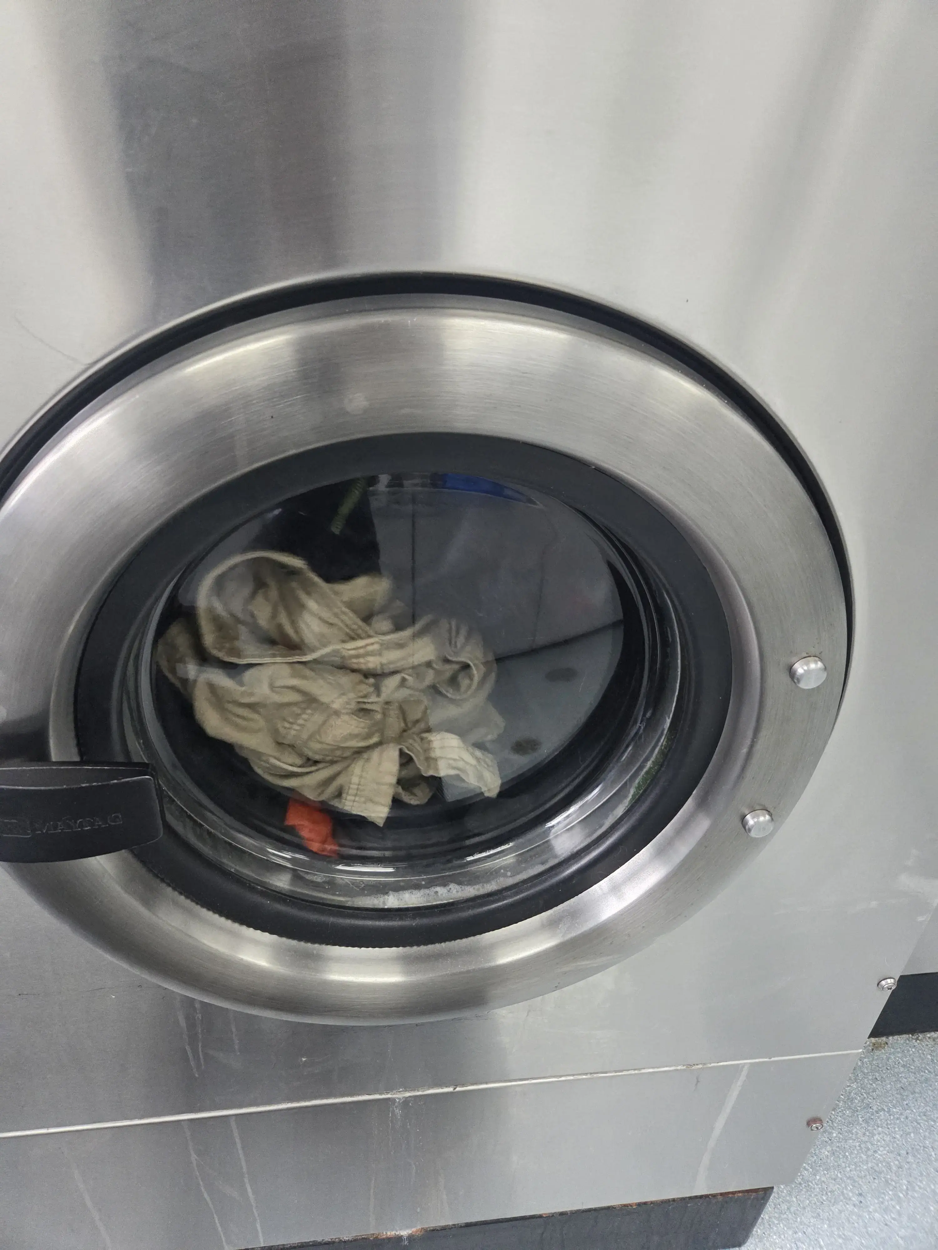 Cedarburg/Grafton Coin Laundromat - Image 11