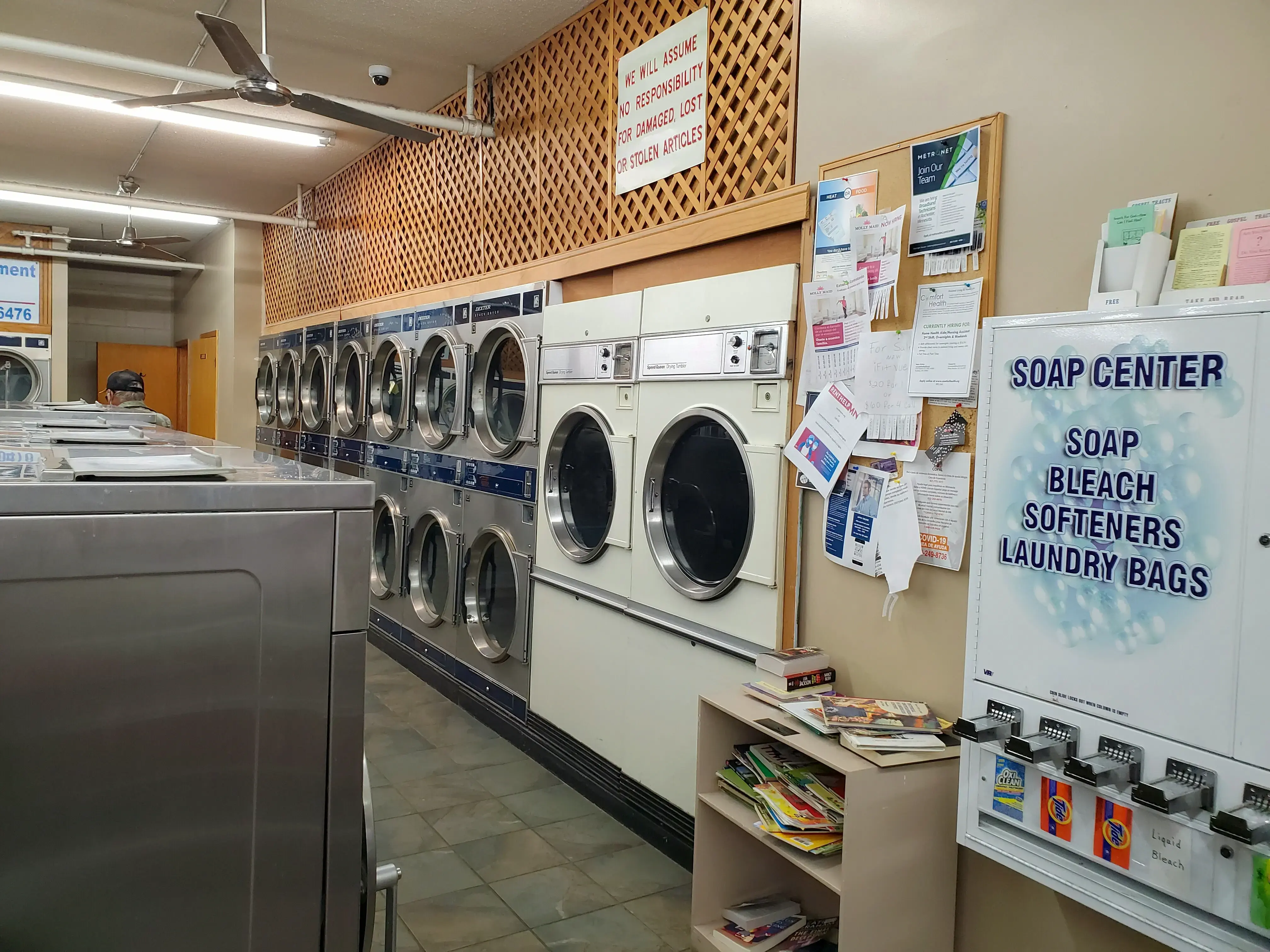 Cedarwood Laundromat location