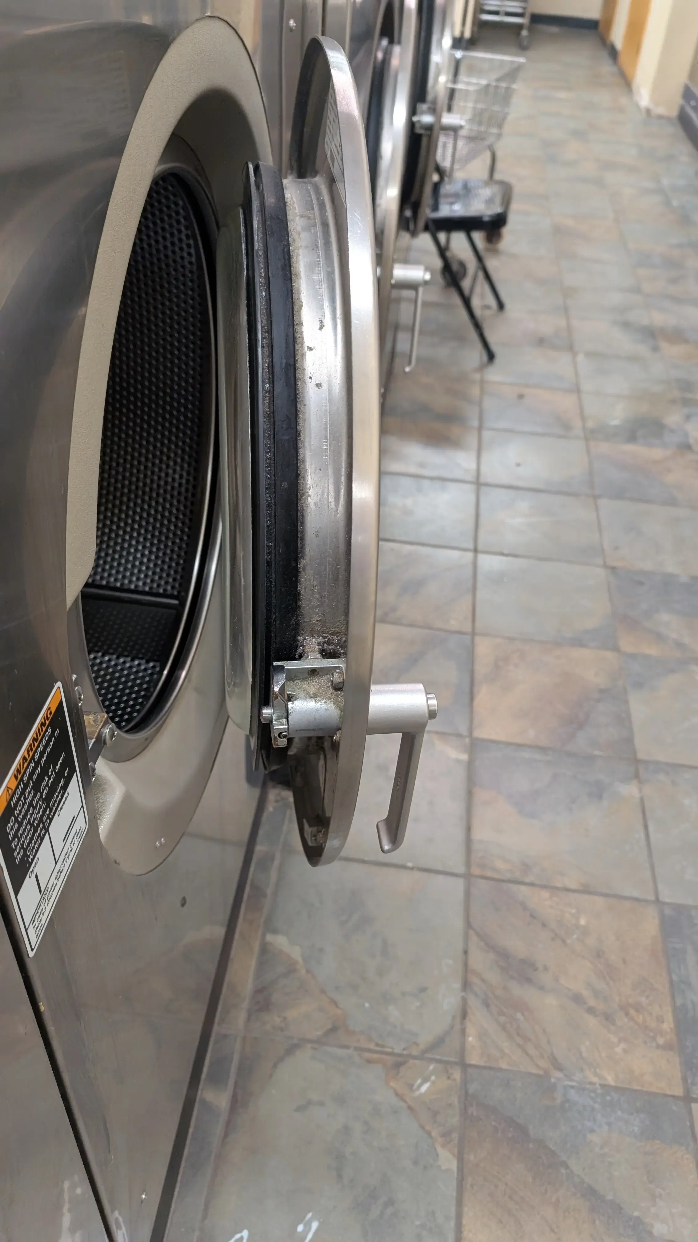 Cedarwood Laundromat - Image 13