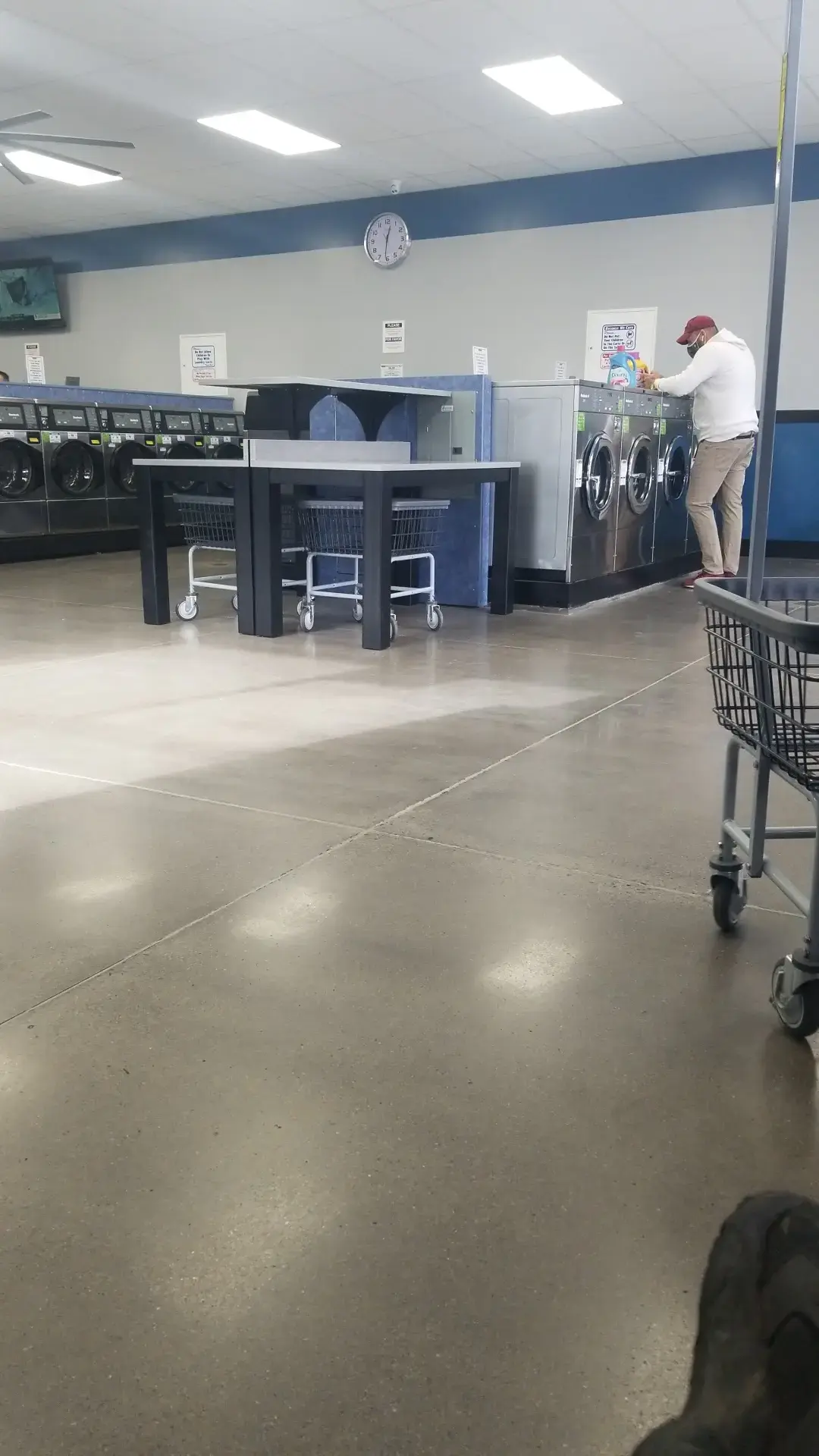 Center City Coin Laundry #2 thumbnail 7