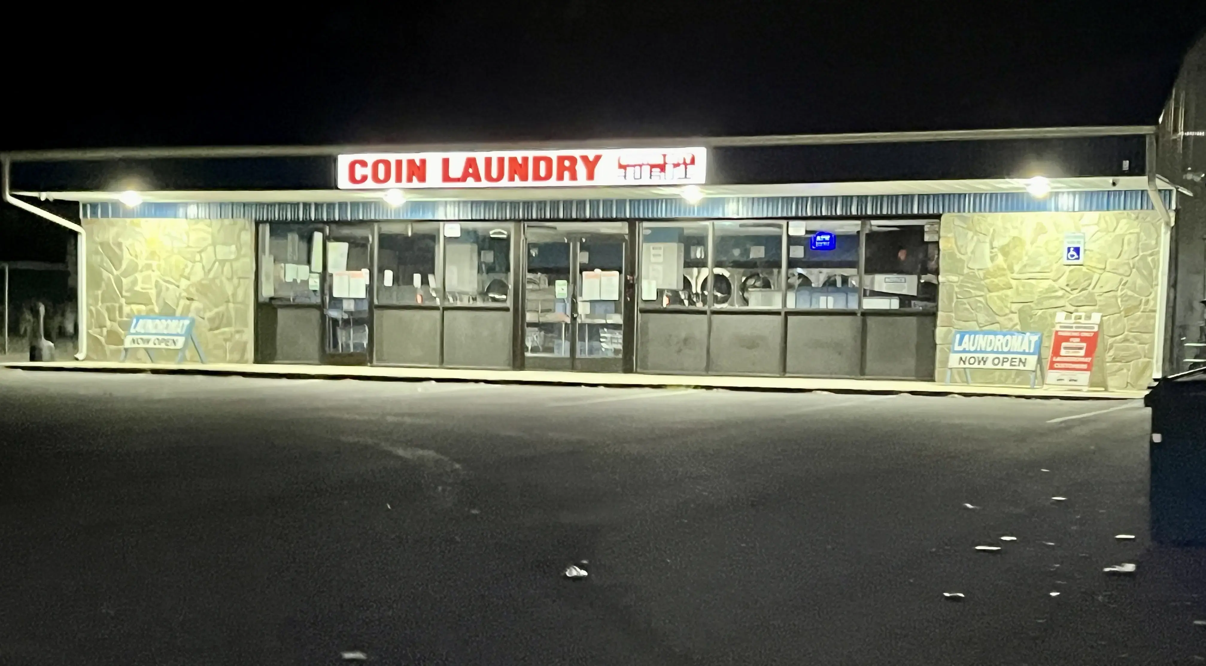 Center City Coin Laundry - Image 3