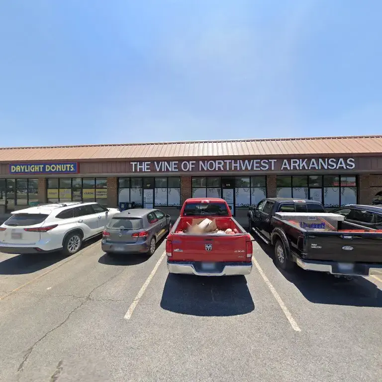 Center Point Coin Laundry - Image 3