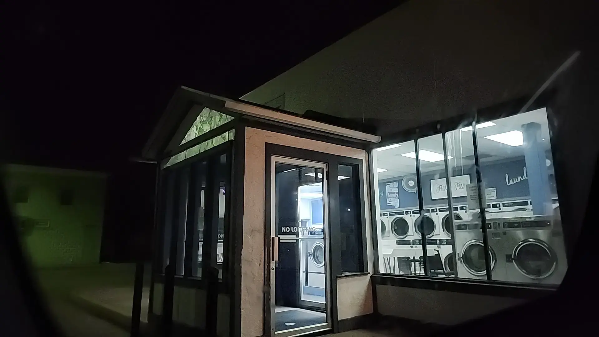 Centertown Laundromat - Image 7