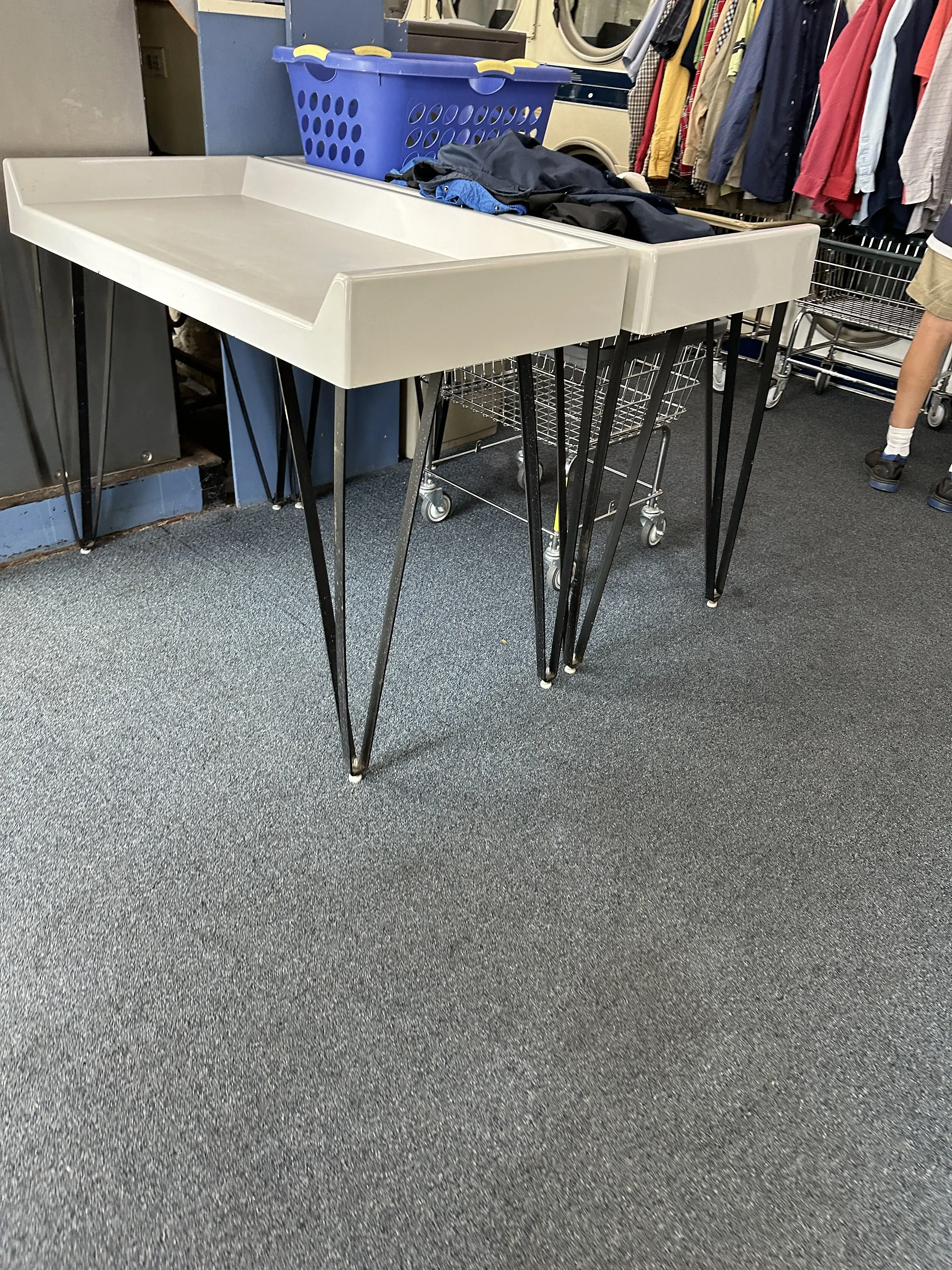 Centertown Laundromat - Image 9