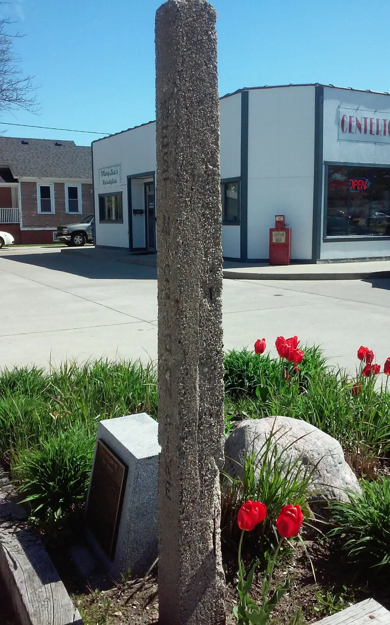 Centertown Laundromat - Image 11