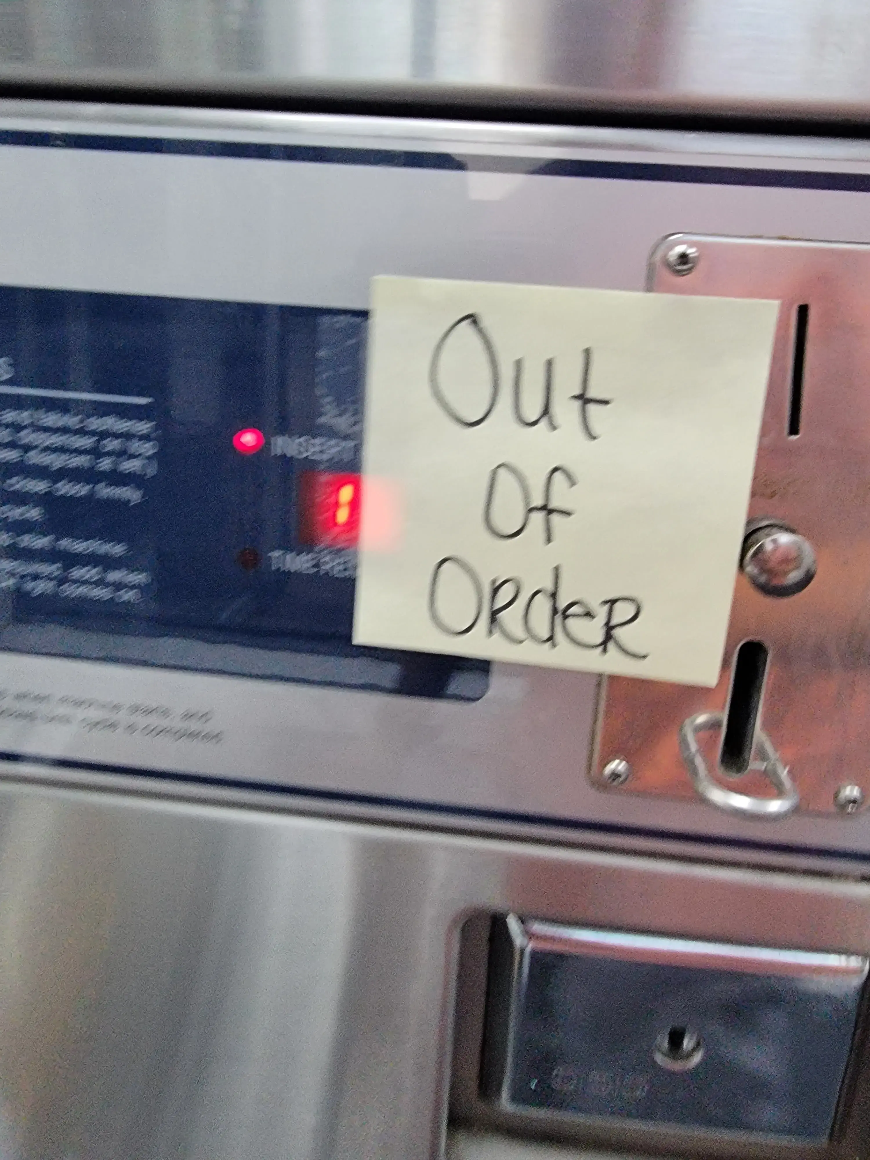 Centertown Laundromat - Image 13