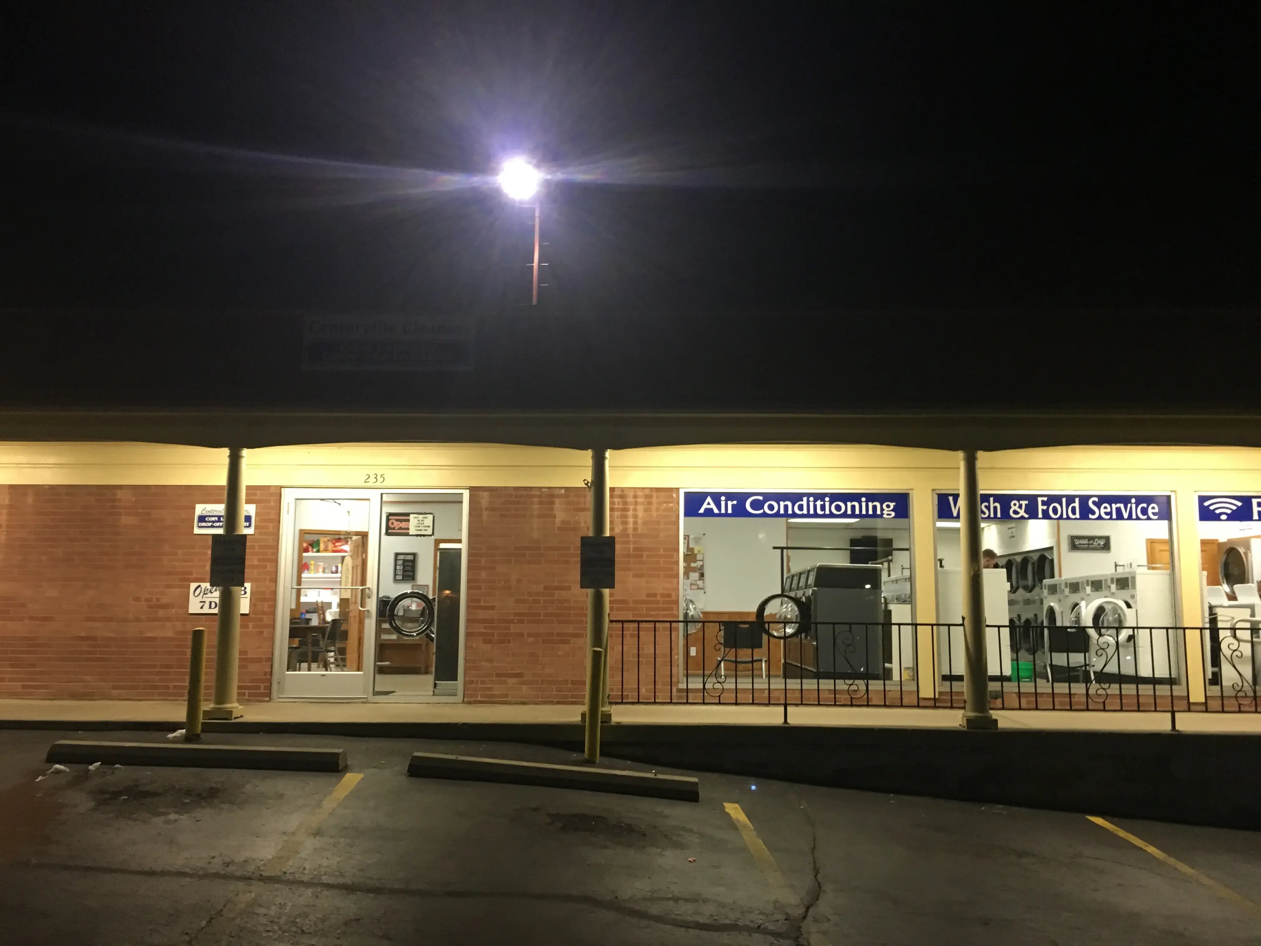 Centerville Cleaners Coin Laundry thumbnail 4