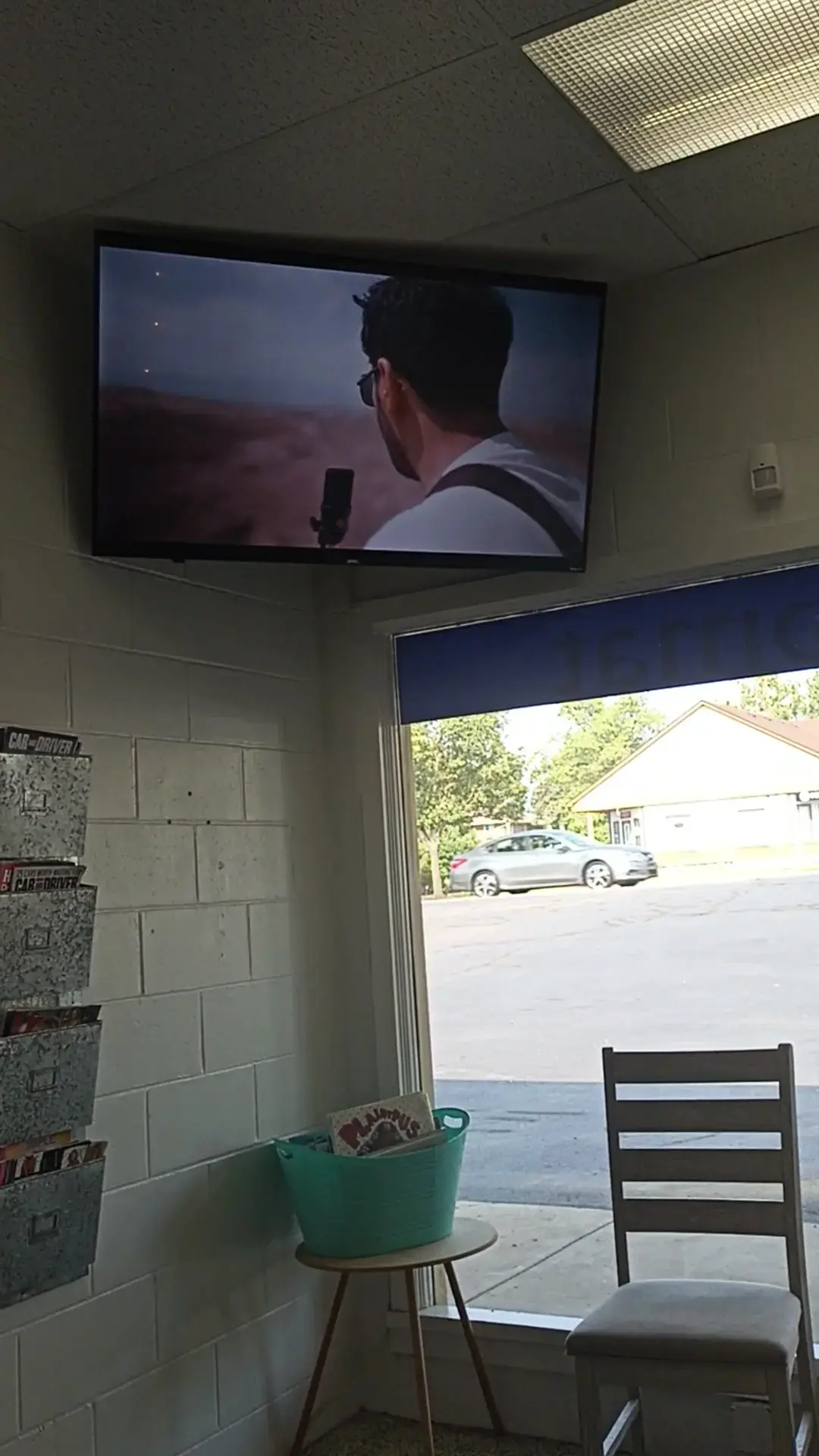 Centerville Cleaners Coin Laundry thumbnail 7