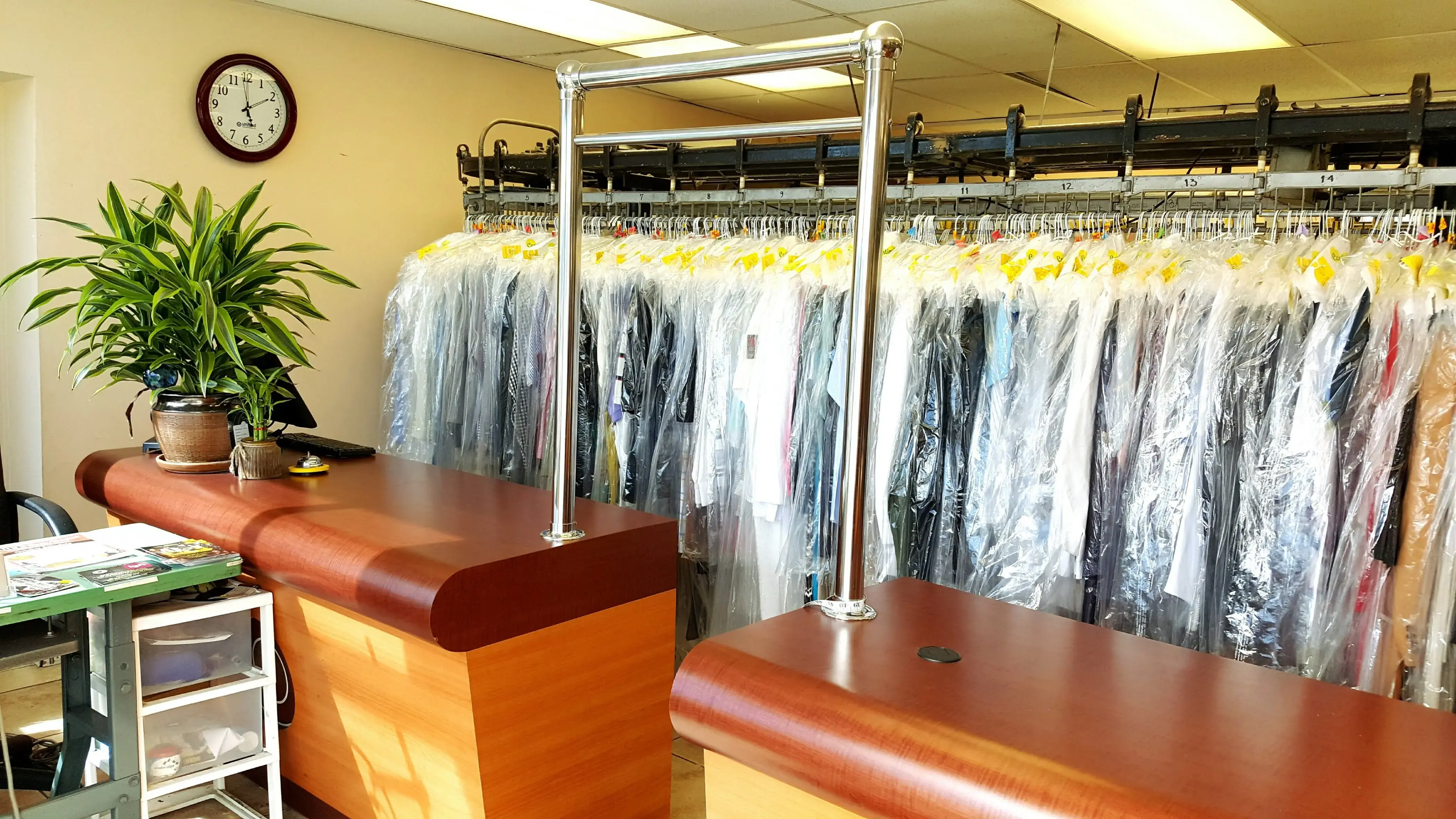 Centinela Cleaners thumbnail 4