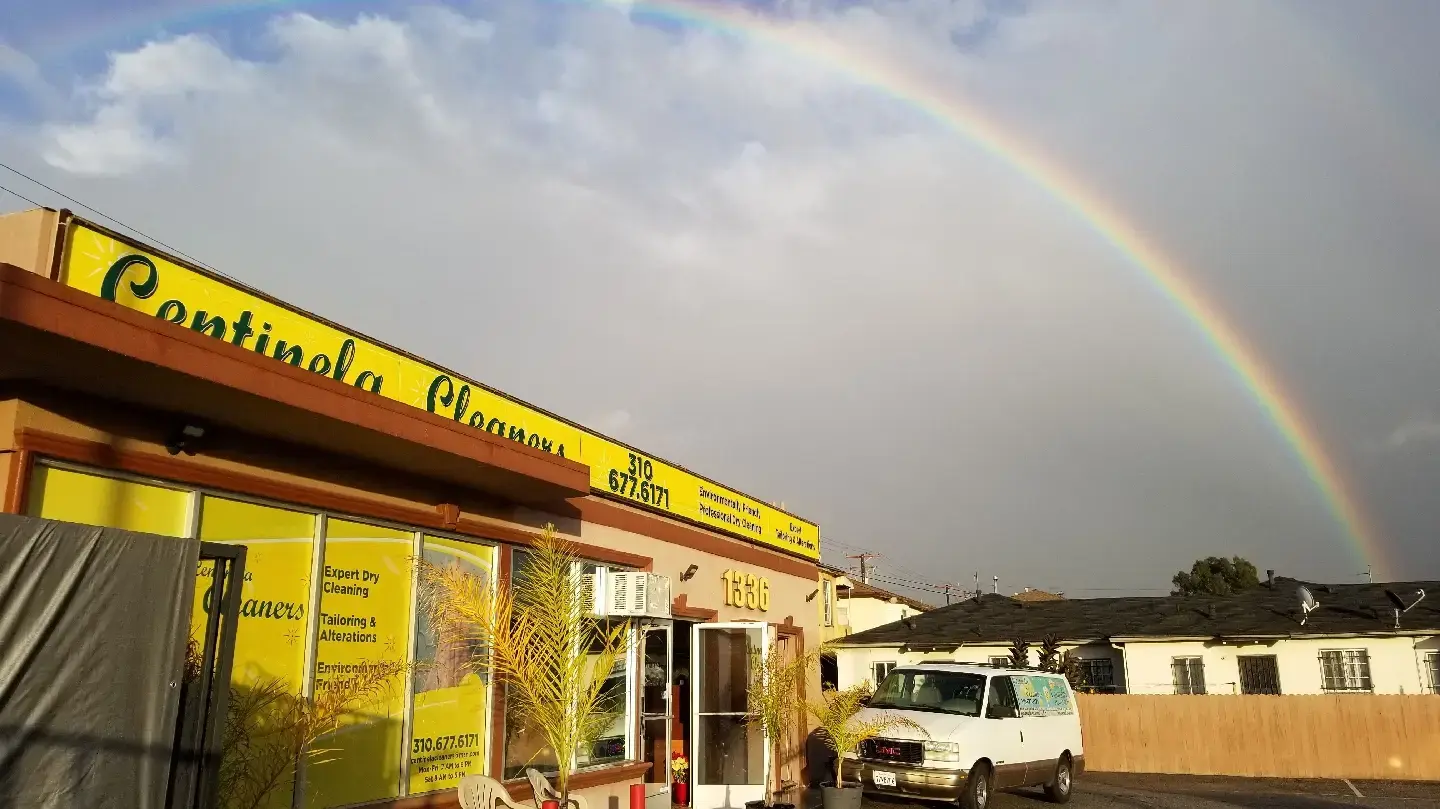 Centinela Cleaners thumbnail 3
