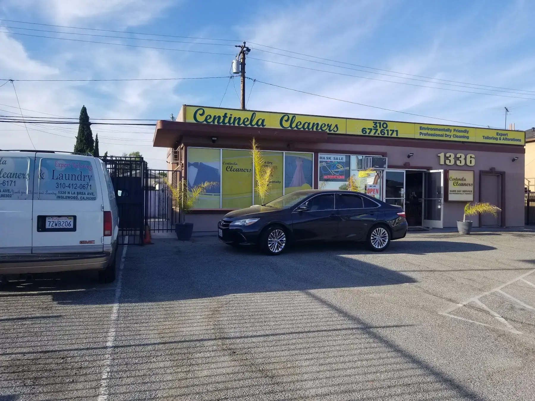 Centinela Cleaners thumbnail 2