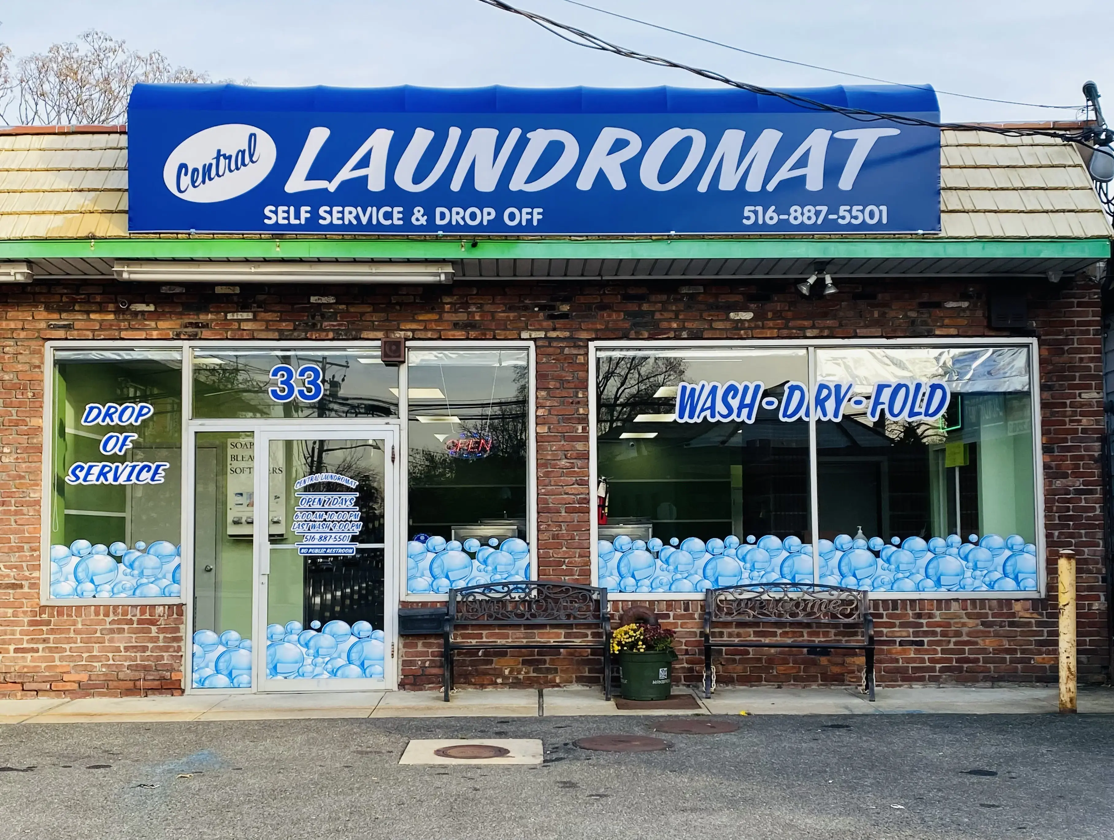 Central Laundromat - Image 17