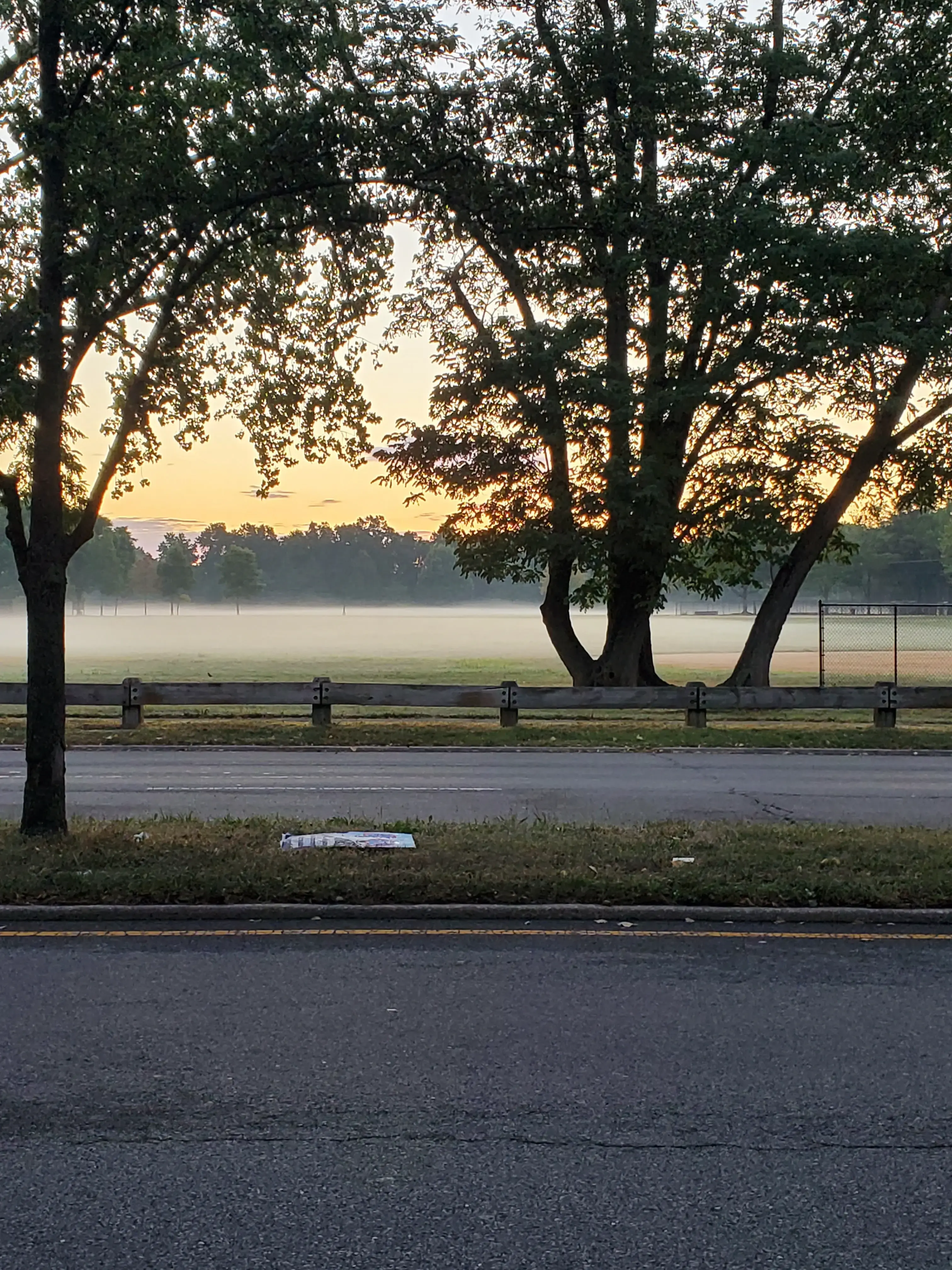 Central Laundromat thumbnail 8